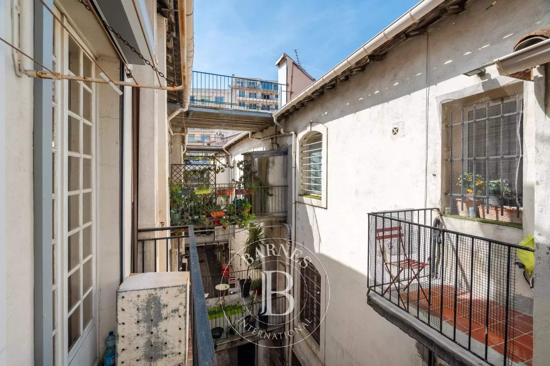 Marseille  - Apartment 3 Bedrooms - picture 17