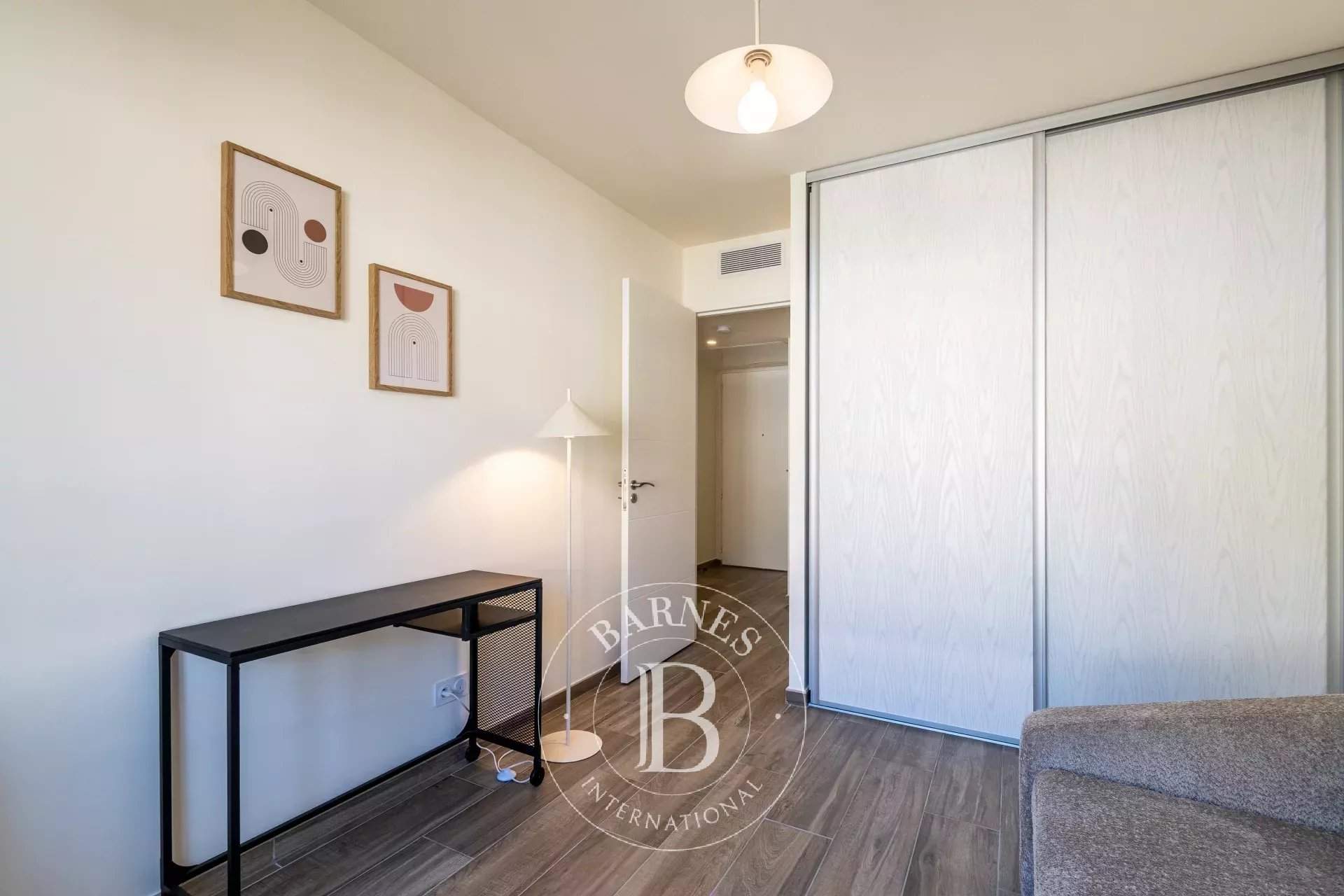 Aix-en-Provence  - Apartment 2 Bedrooms - picture 11