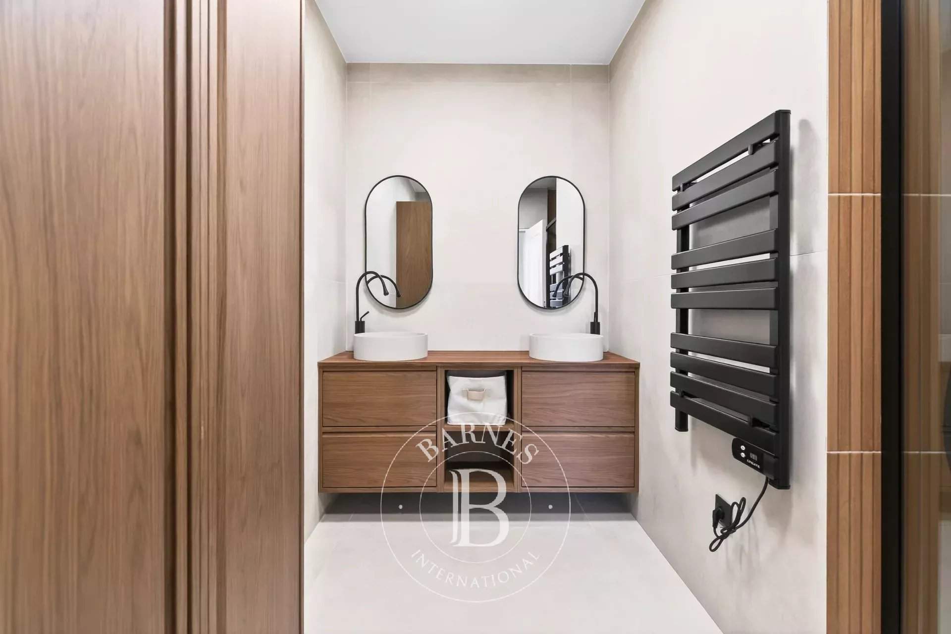 Marseille  - Apartment 3 Bedrooms - picture 9