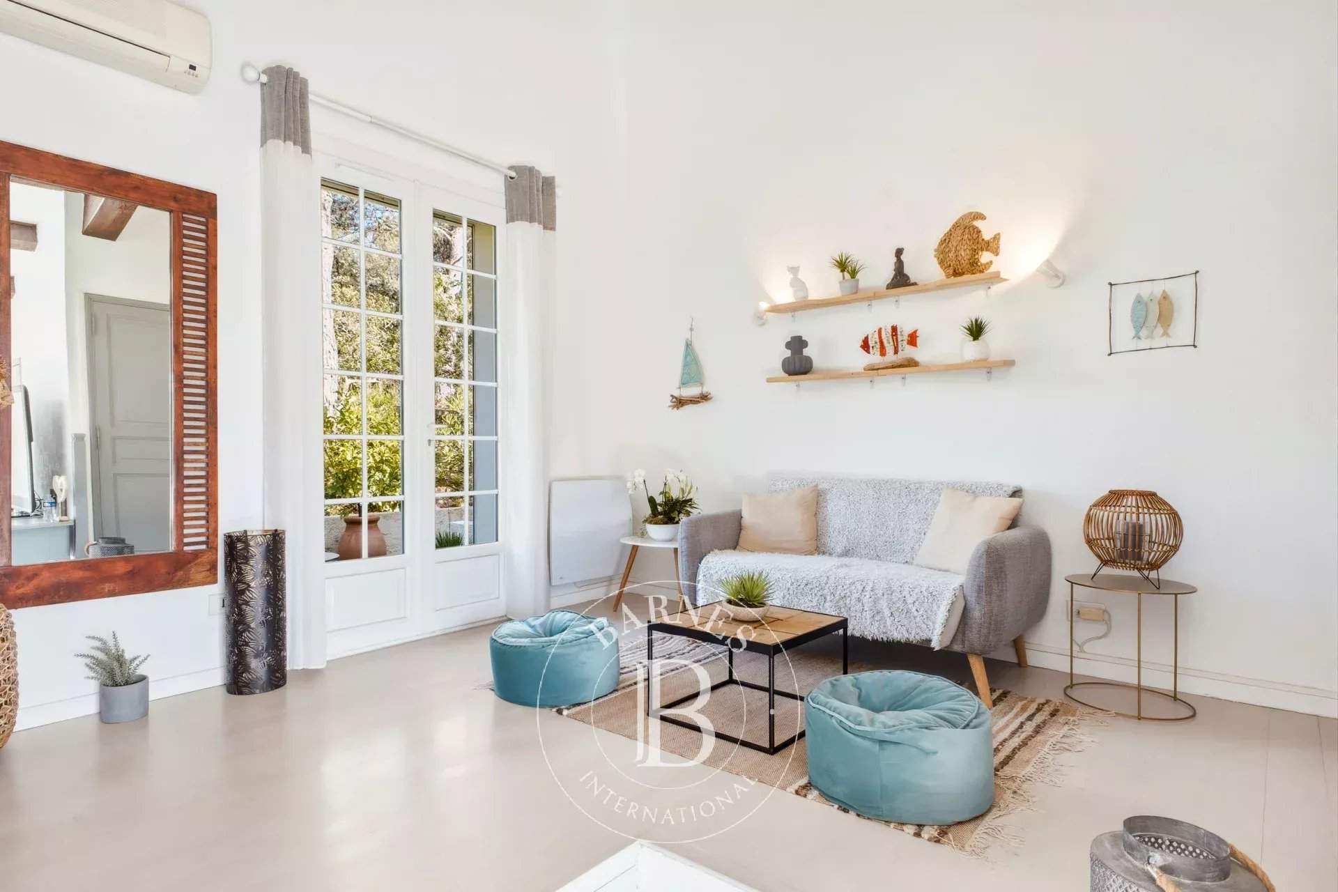 Aubagne  - Maison 7 Pi&egrave;ces 4 Chambres - picture 18