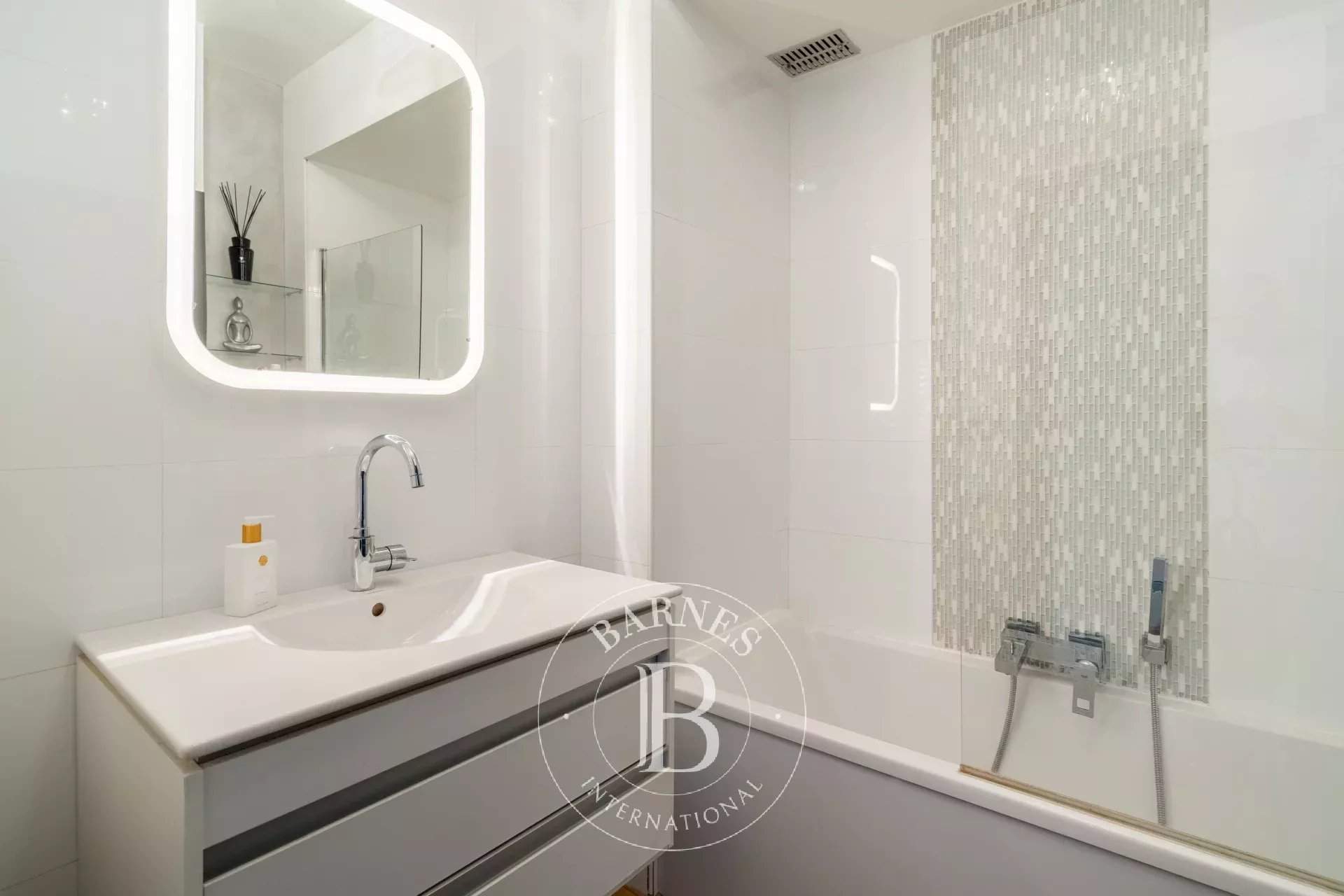 Marseille  - Apartment 3 Bedrooms - picture 18