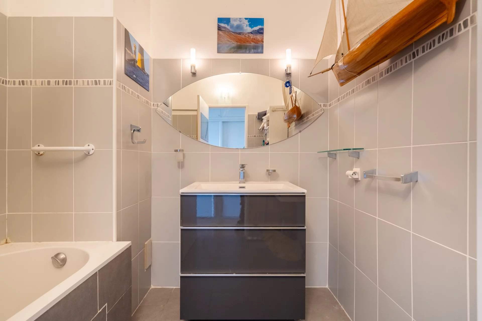 Marseille  - Apartment 2 Bedrooms - picture 13