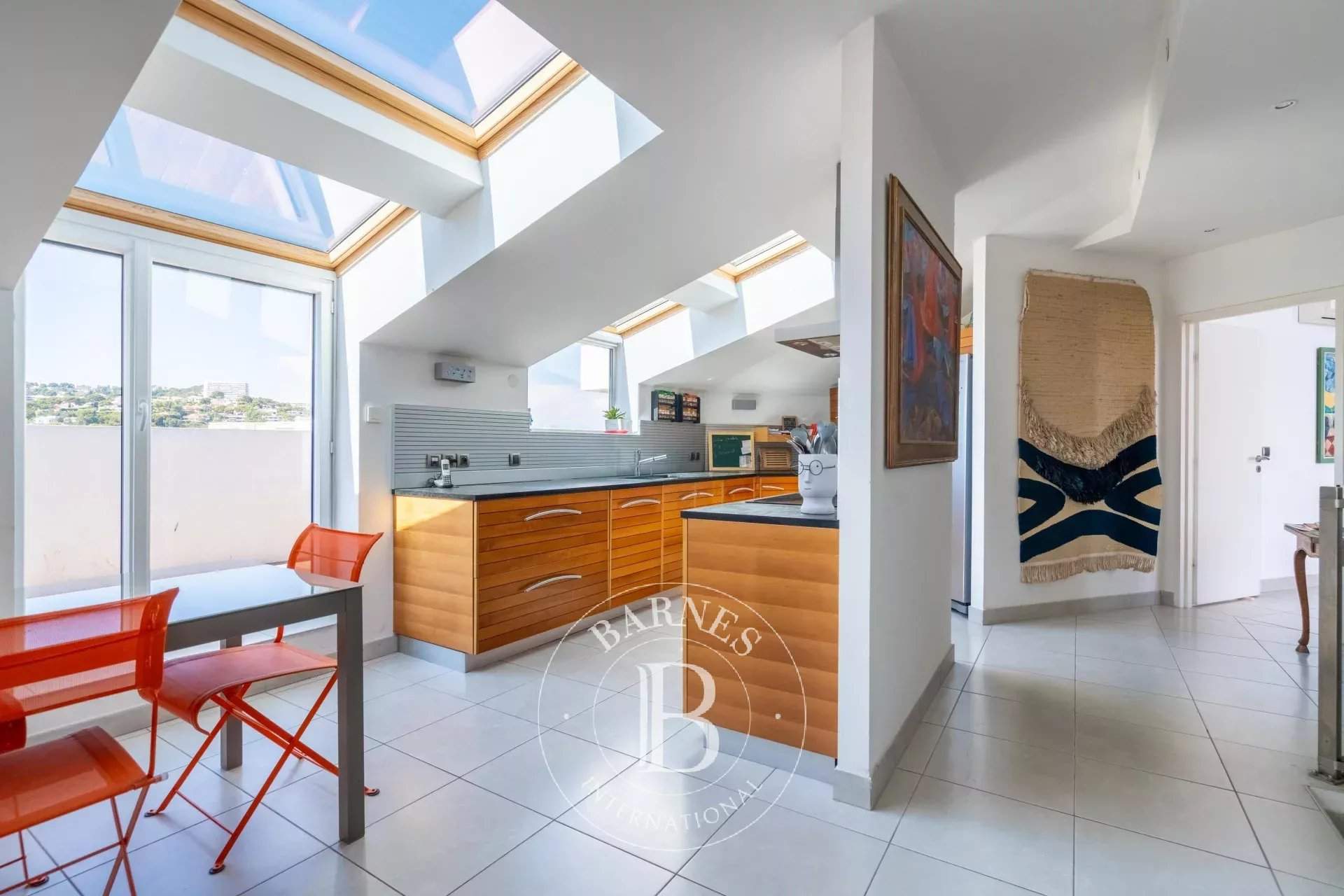 Marseille  - Appartement 5 Pi&egrave;ces 4 Chambres - picture 7