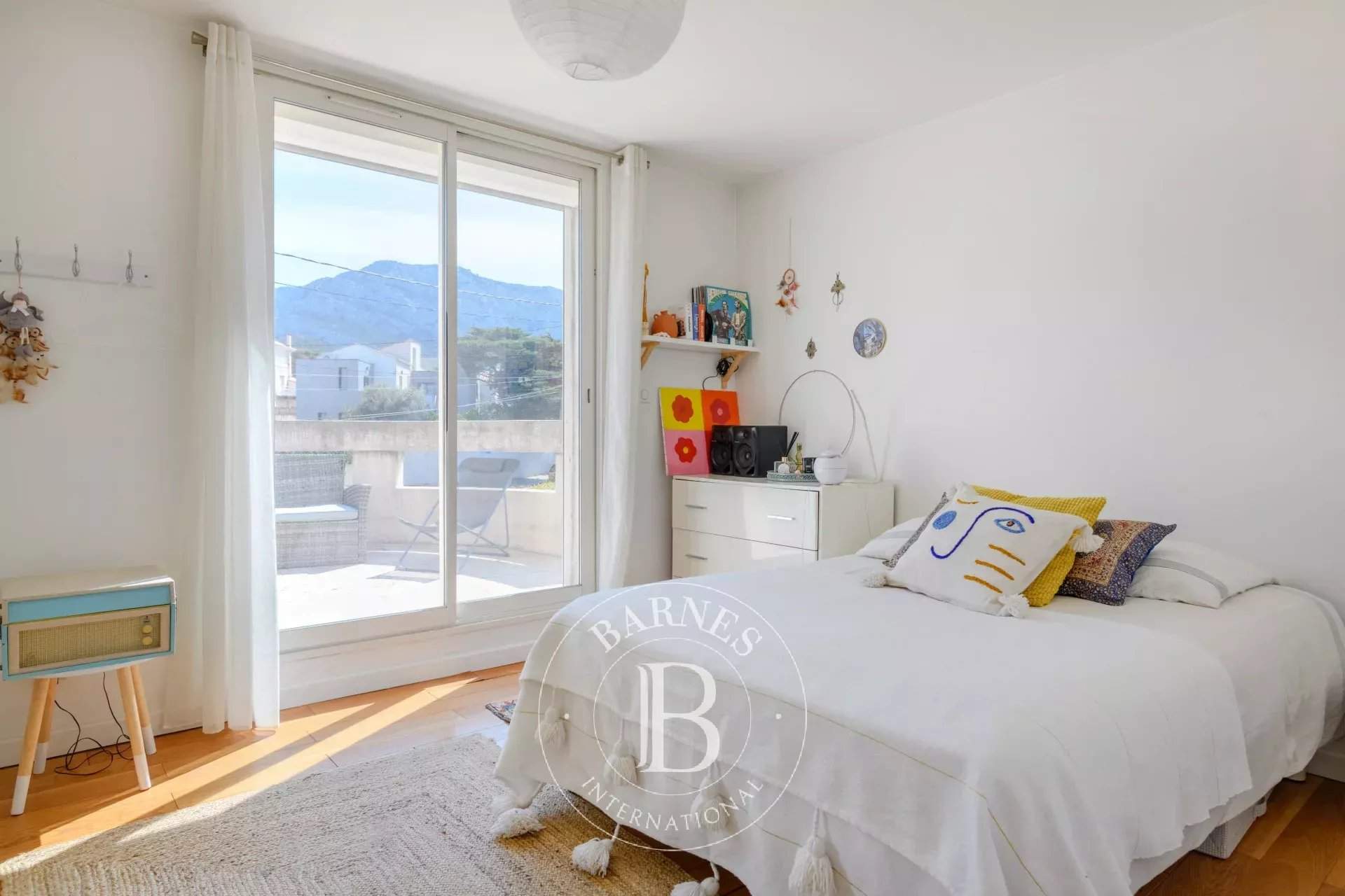 Marseille  - House 5 Bedrooms - picture 13