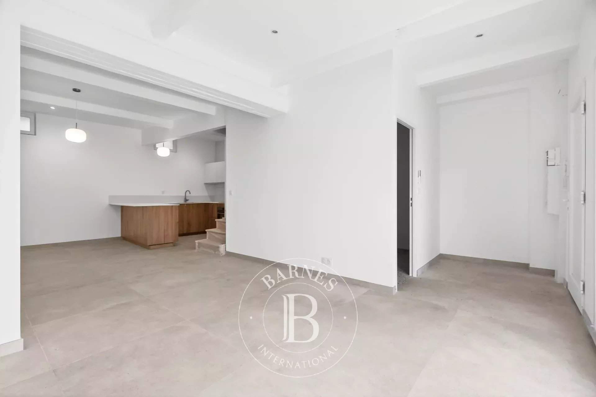 Marseille  - Maison 4 Pi&egrave;ces 3 Chambres - picture 6