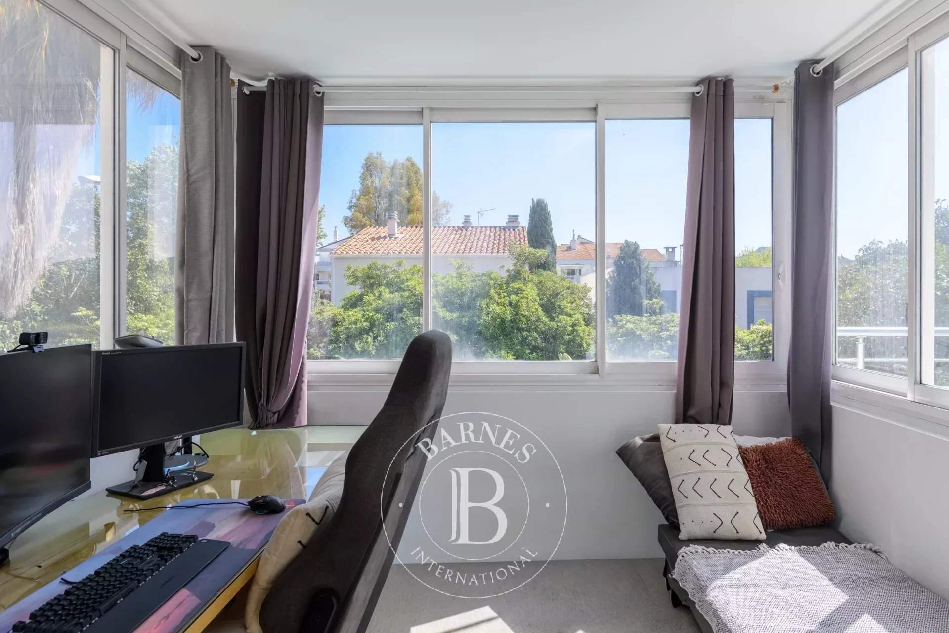 Marseille  - Villa 6 Pi&egrave;ces 4 Chambres - picture 18