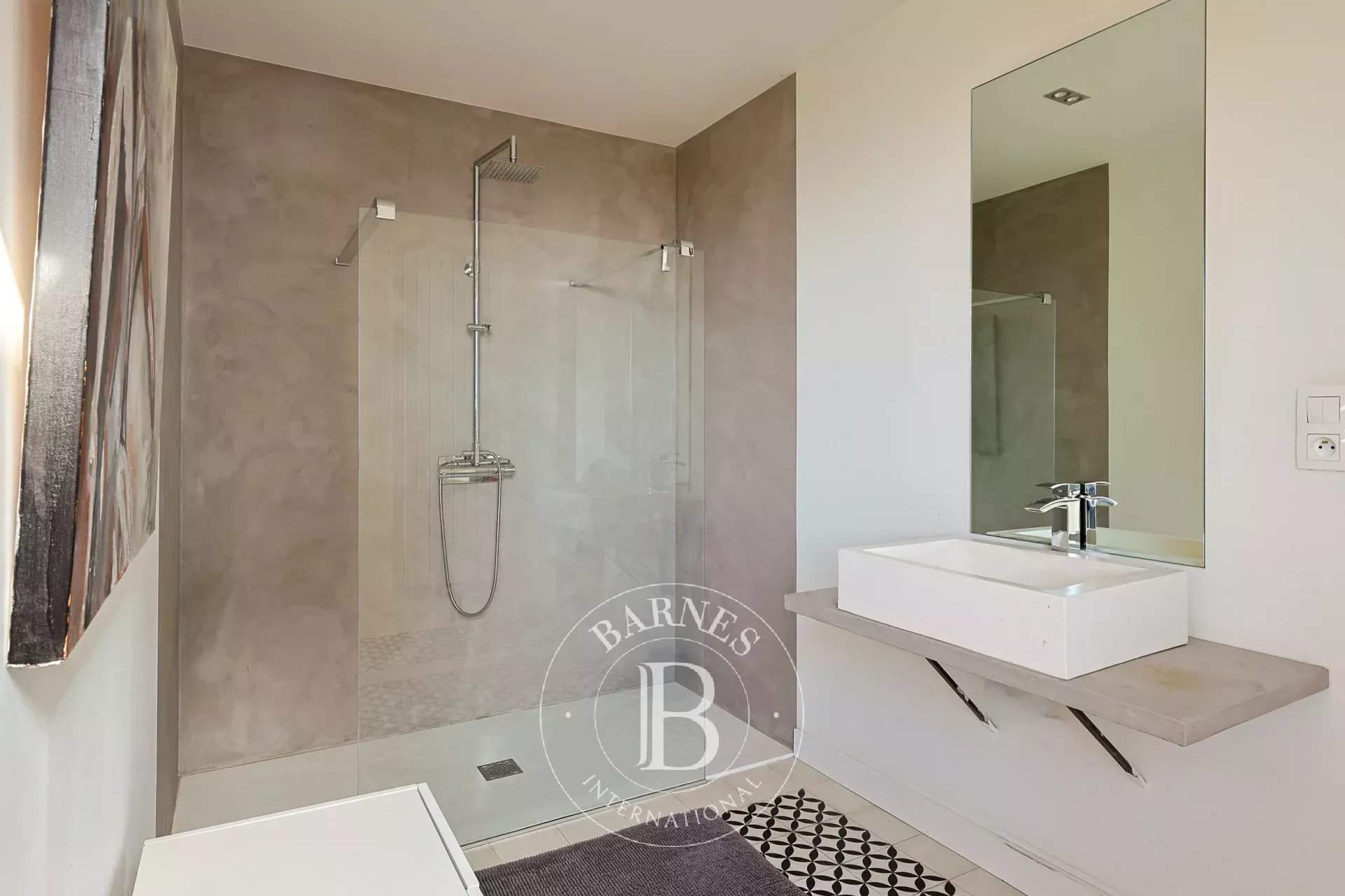 Marseille  - House 5 Bedrooms - picture 12