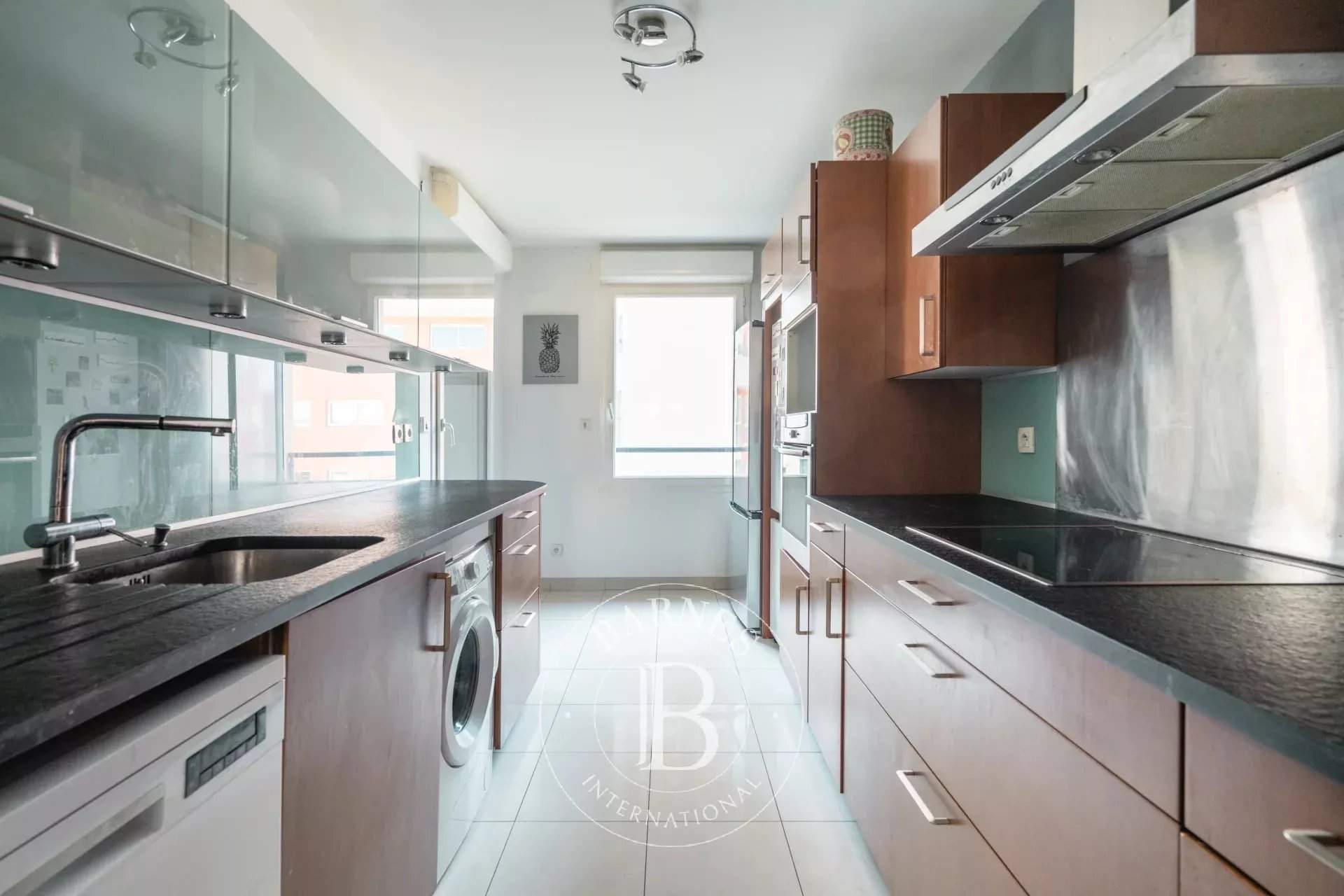 Marseille  - Apartment 3 Bedrooms - picture 13