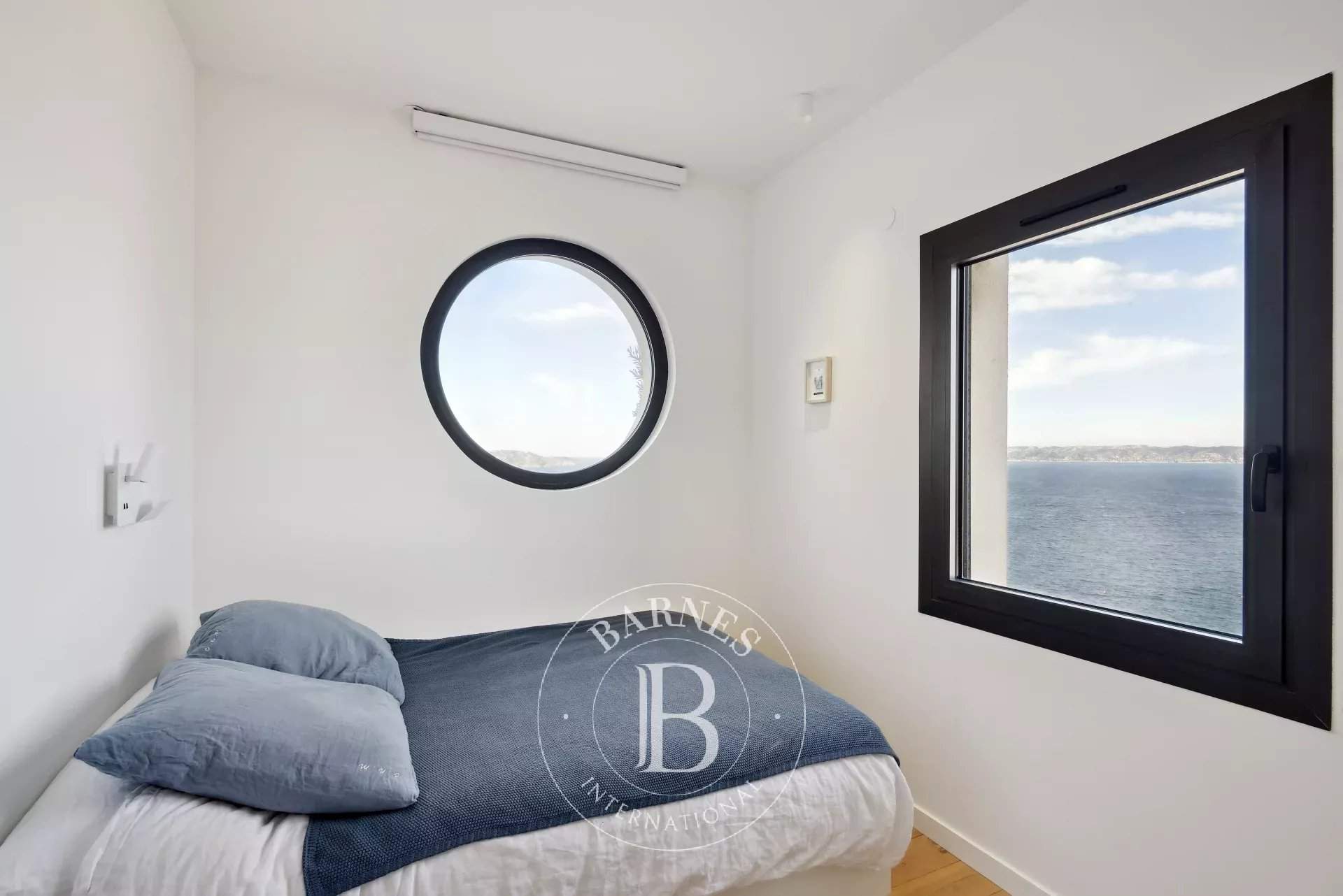 Marseille  - Apartment 3 Bedrooms - picture 17