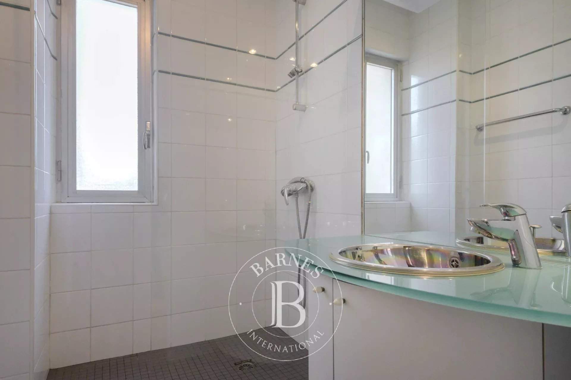 Marseille  - Apartment 3 Bedrooms - picture 13