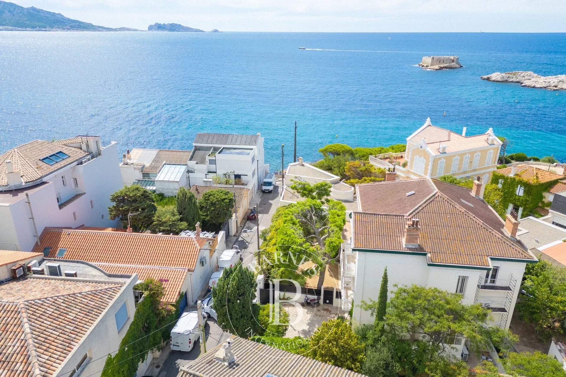 Marseille  - Apartment 3 Bedrooms - picture 15