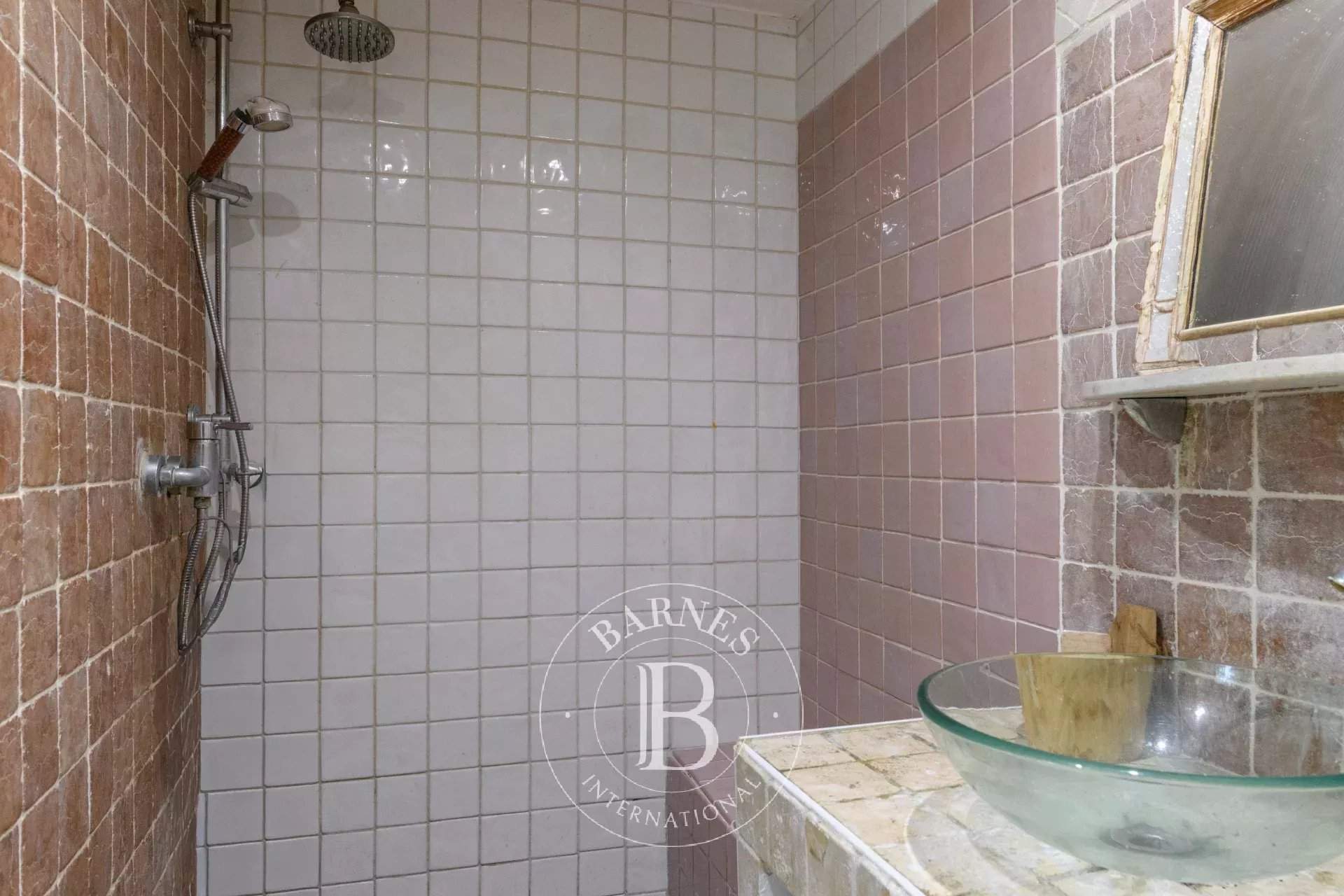 Marseille  - Villa 6 Pi&egrave;ces 4 Chambres - picture 14