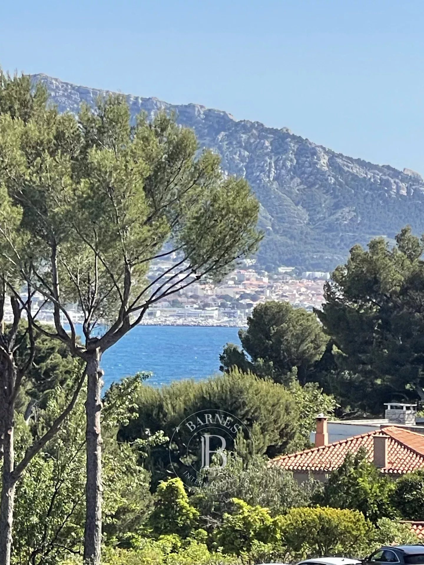 Marseille  - Apartment 4 Bedrooms - picture 13