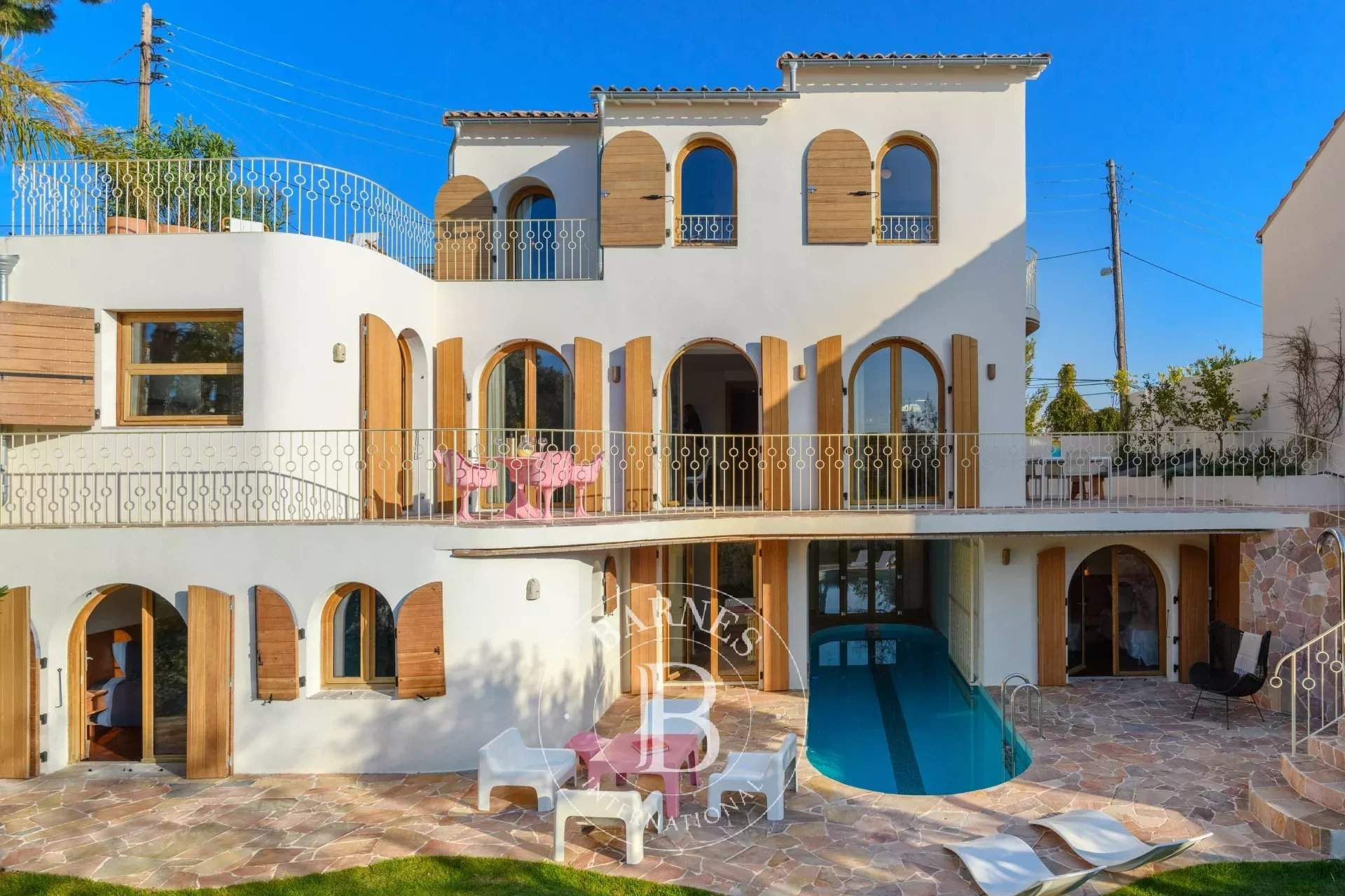 Marseille  - Maison 5 Pi&egrave;ces 4 Chambres - picture 1