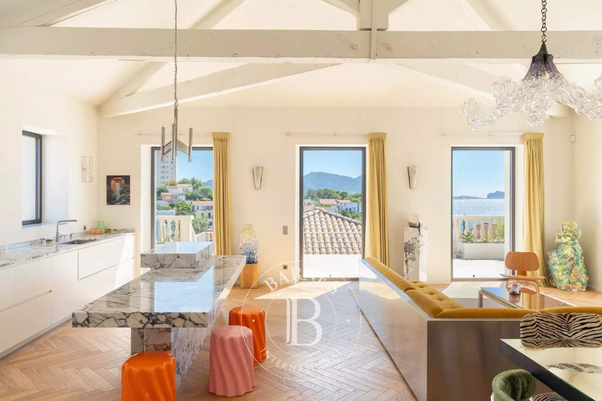 Marseille  - Villa 5 Pièces 4 Chambres - picture 11