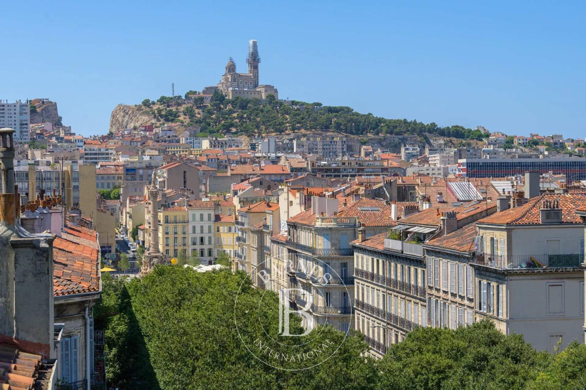 Marseille  - Apartment 3 Bedrooms - picture 1