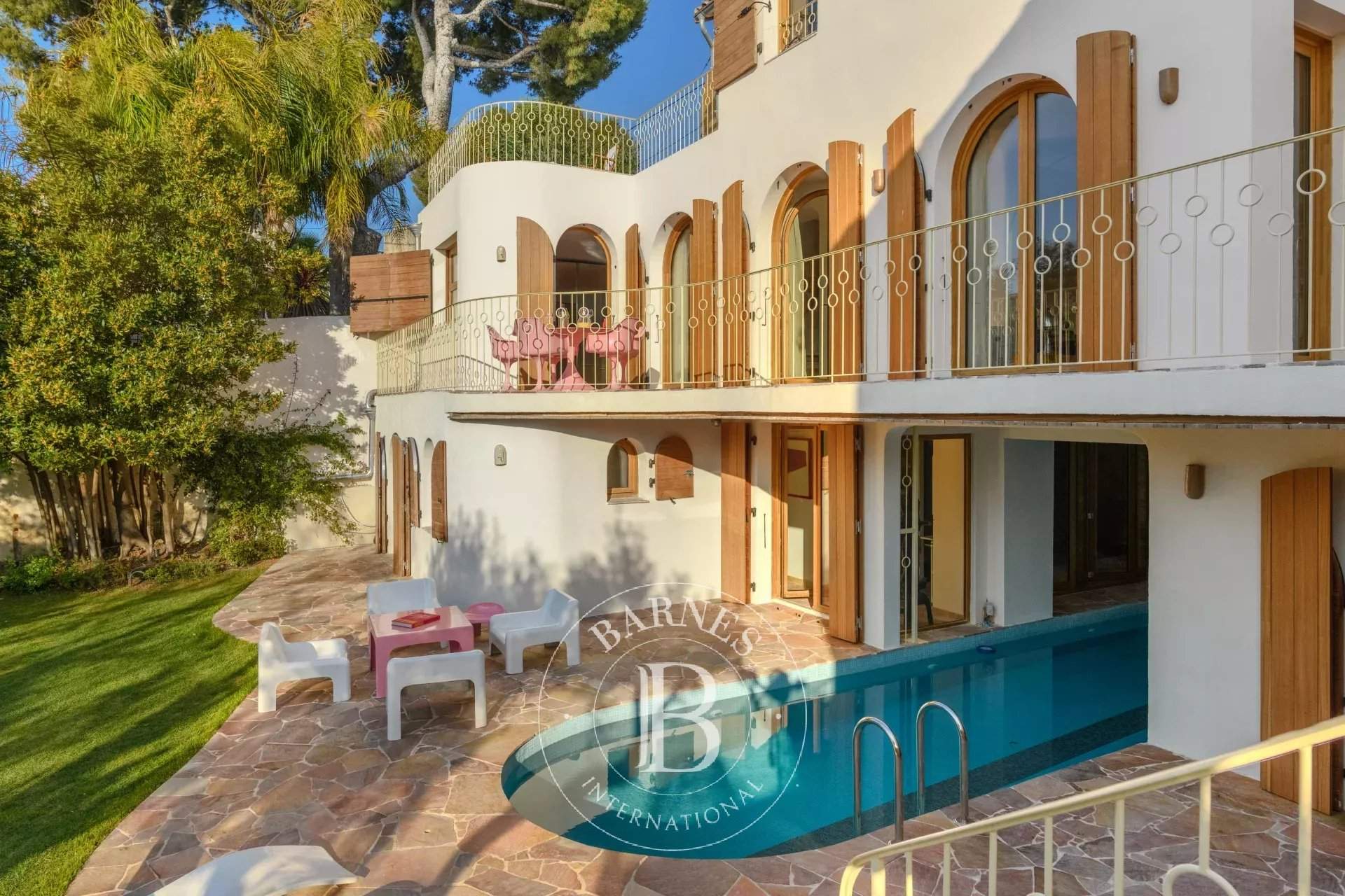 Marseille  - Maison 5 Pi&egrave;ces 4 Chambres - picture 3