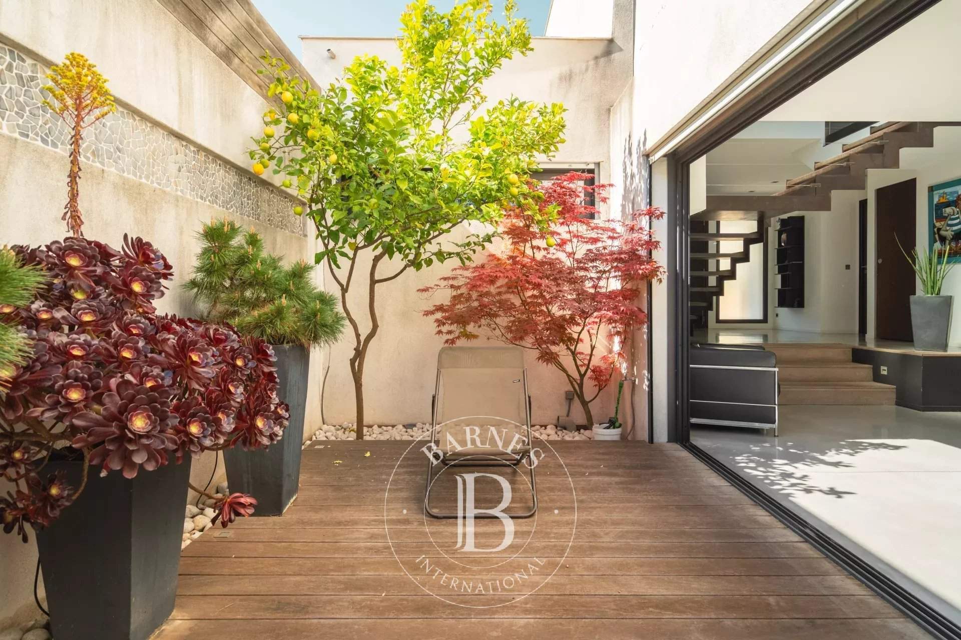 Marseille  - Villa 4 Pi&egrave;ces 3 Chambres - picture 9