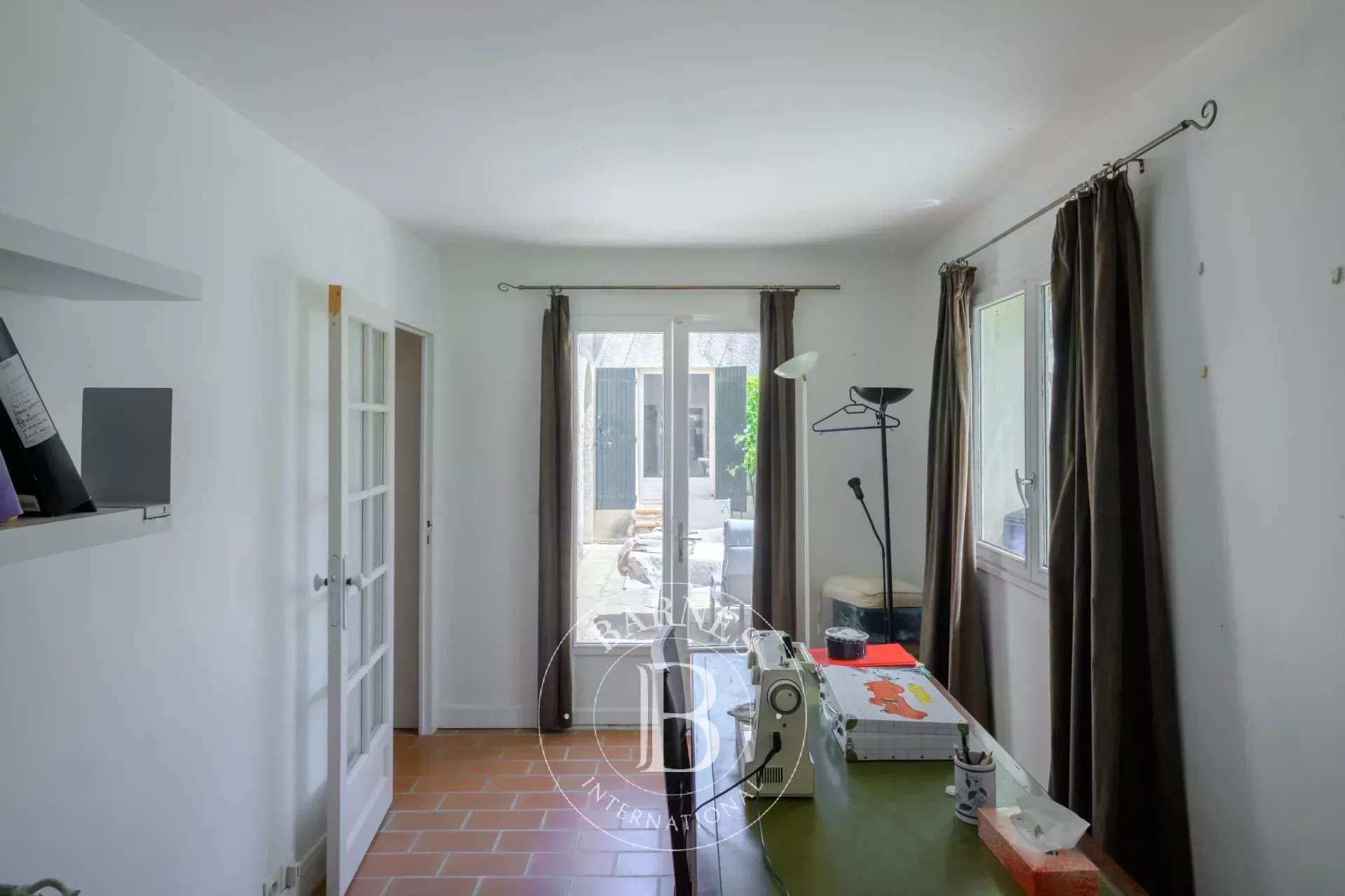 Marseille  - Maison 6 Pièces 4 Chambres - picture 18
