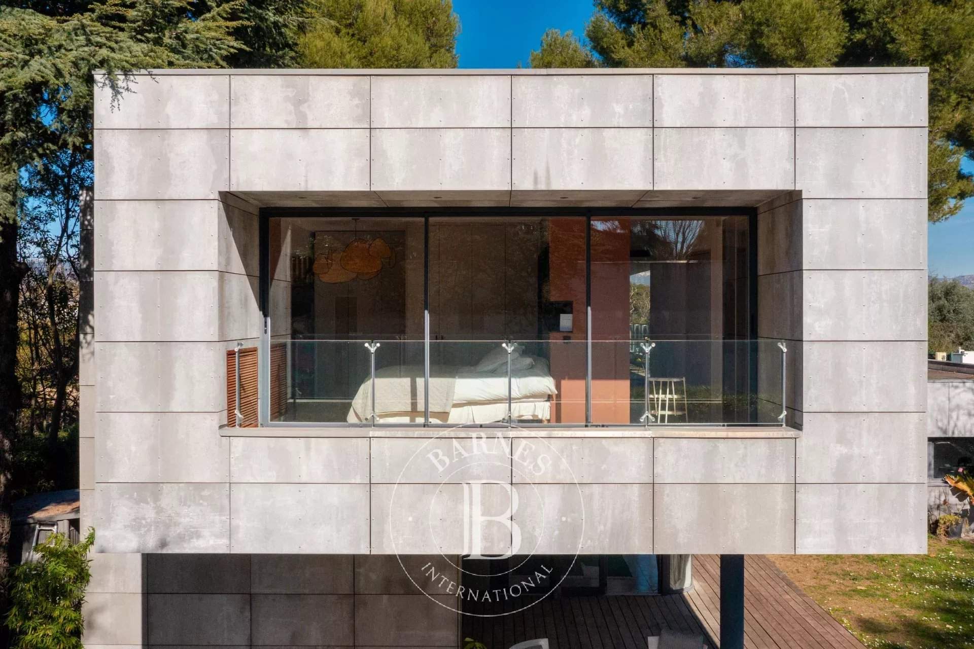 Marseille  - Maison 6 Pi&egrave;ces 4 Chambres - picture 11