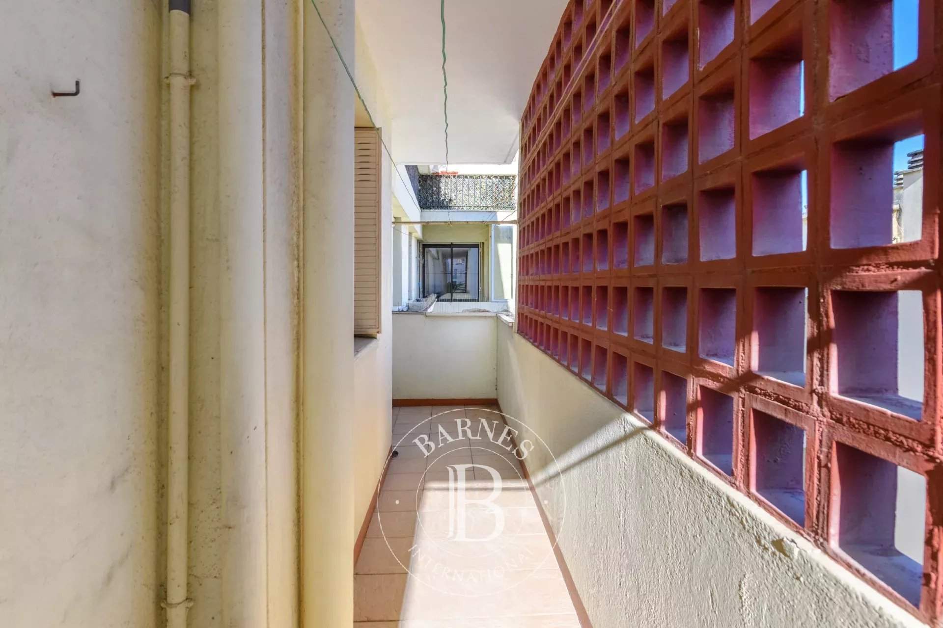 Marseille  - Appartement 8 Pi&egrave;ces 5 Chambres - picture 12