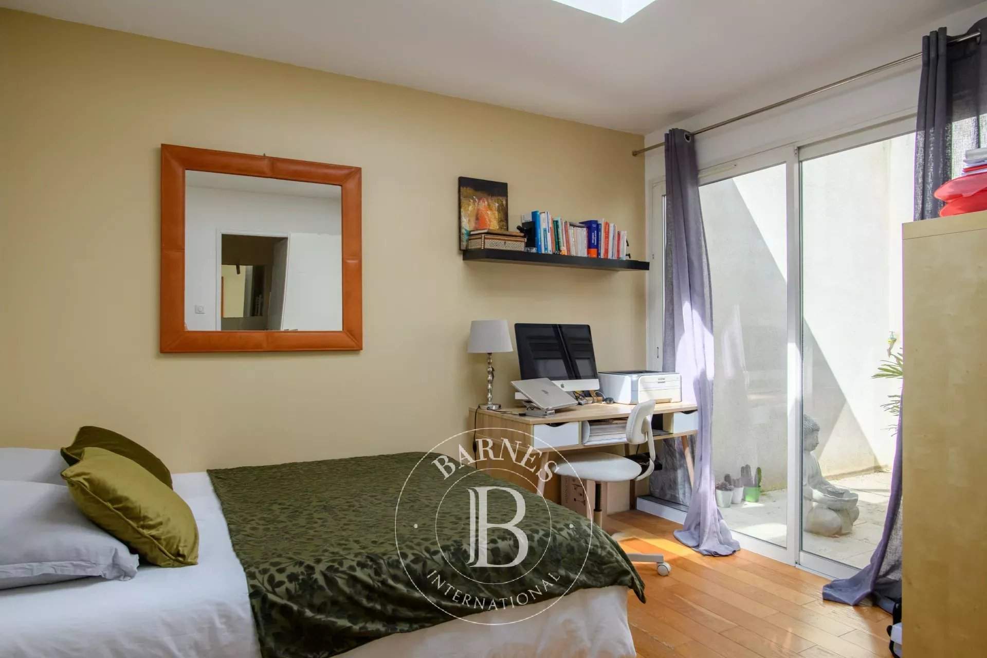 Marseille  - House 5 Bedrooms - picture 19