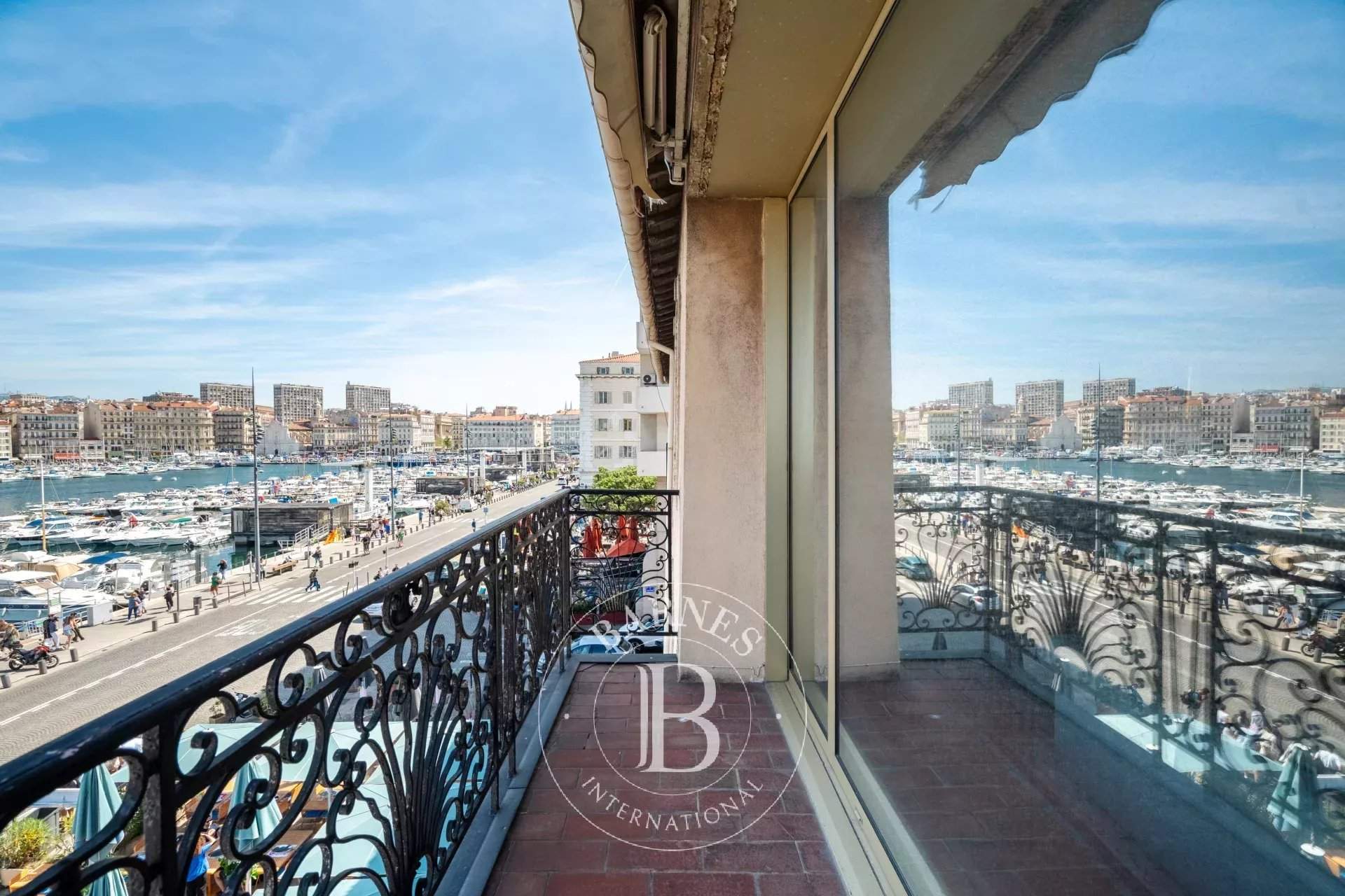 Marseille  - Apartment 3 Bedrooms - picture 2