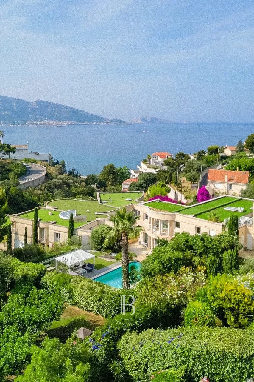 Marseille  - House 5 Bedrooms - picture 16