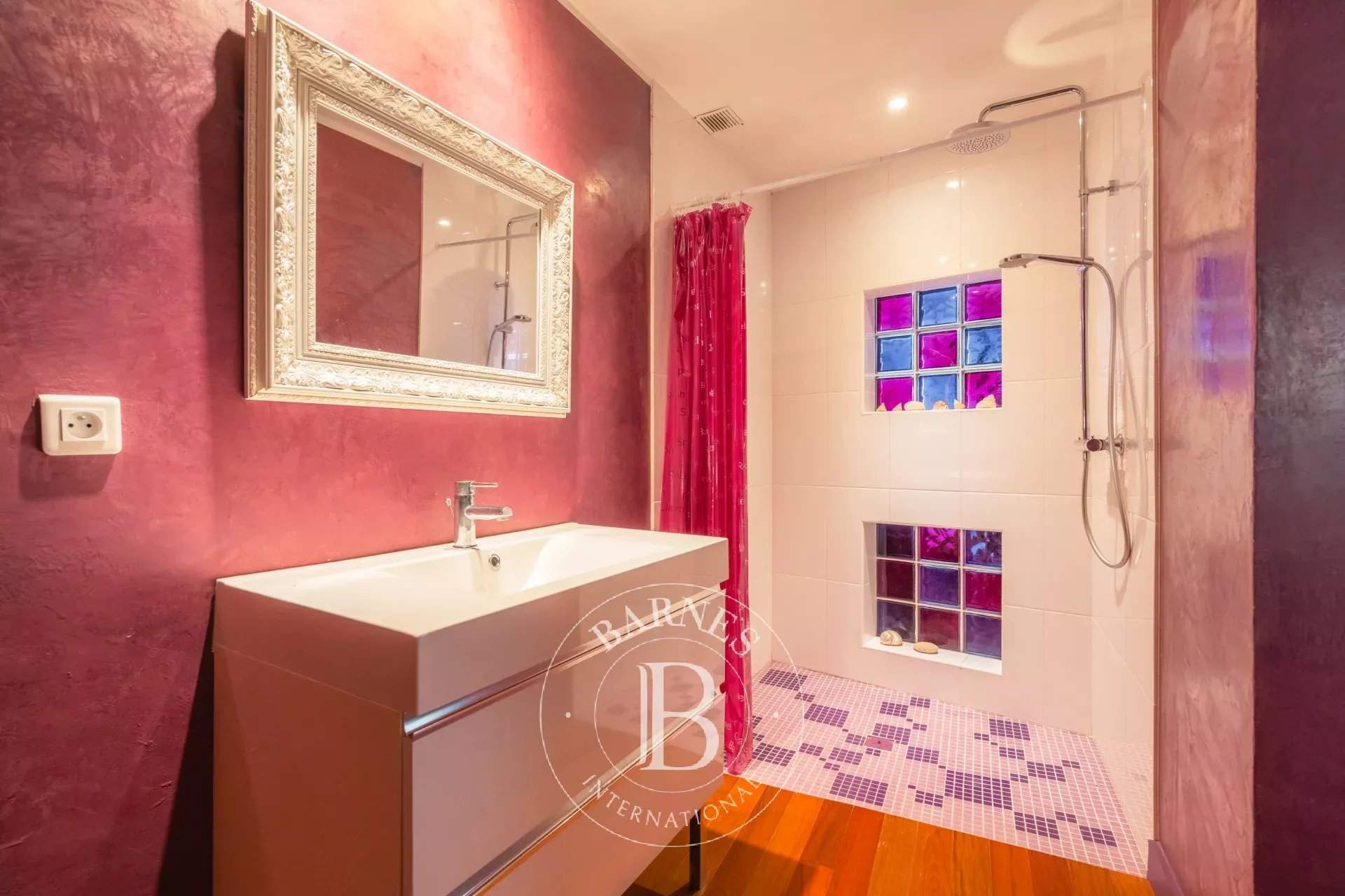 Cassis  - Maison 7 Pi&egrave;ces 3 Chambres - picture 14