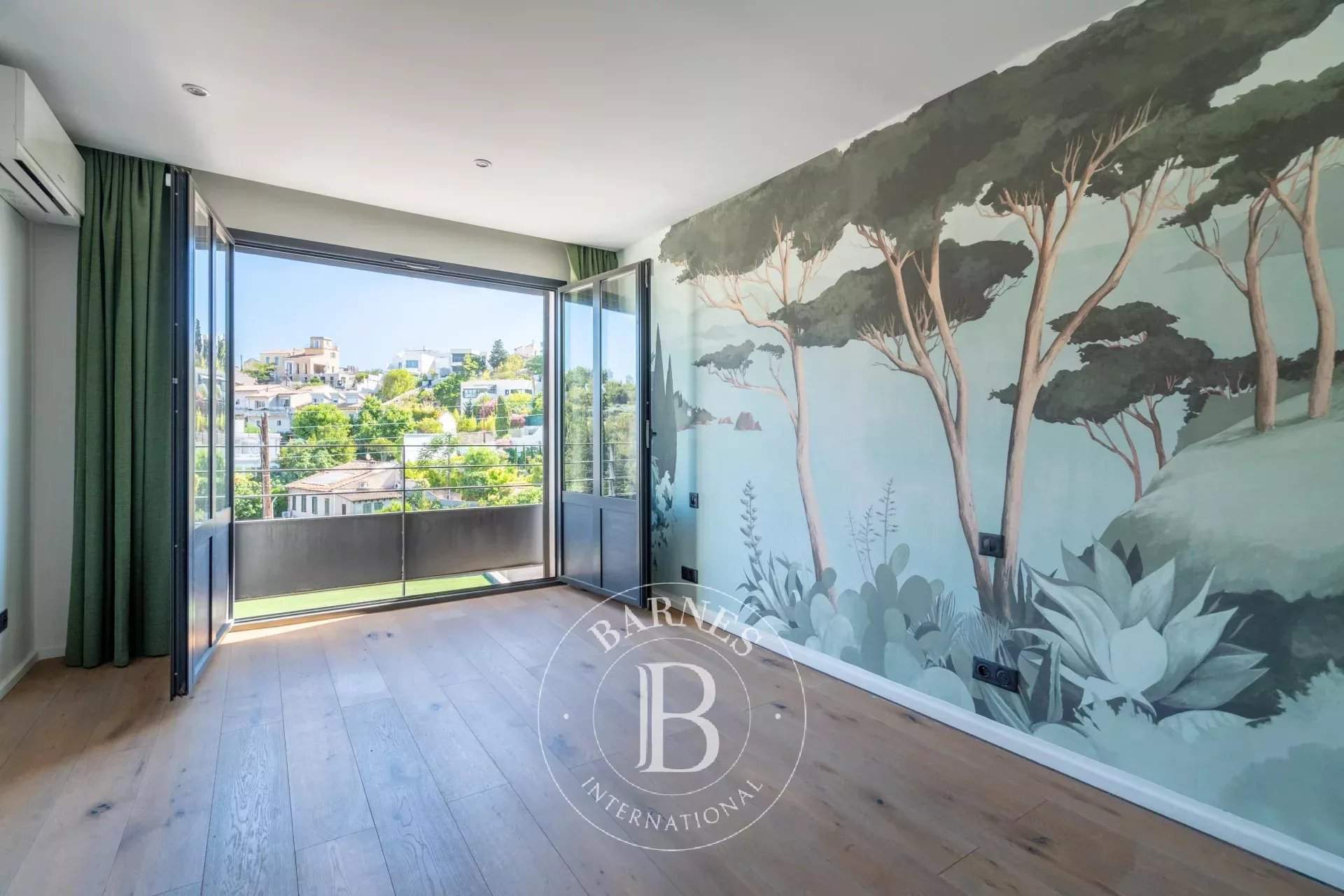 Marseille  - House 4 Bedrooms - picture 19