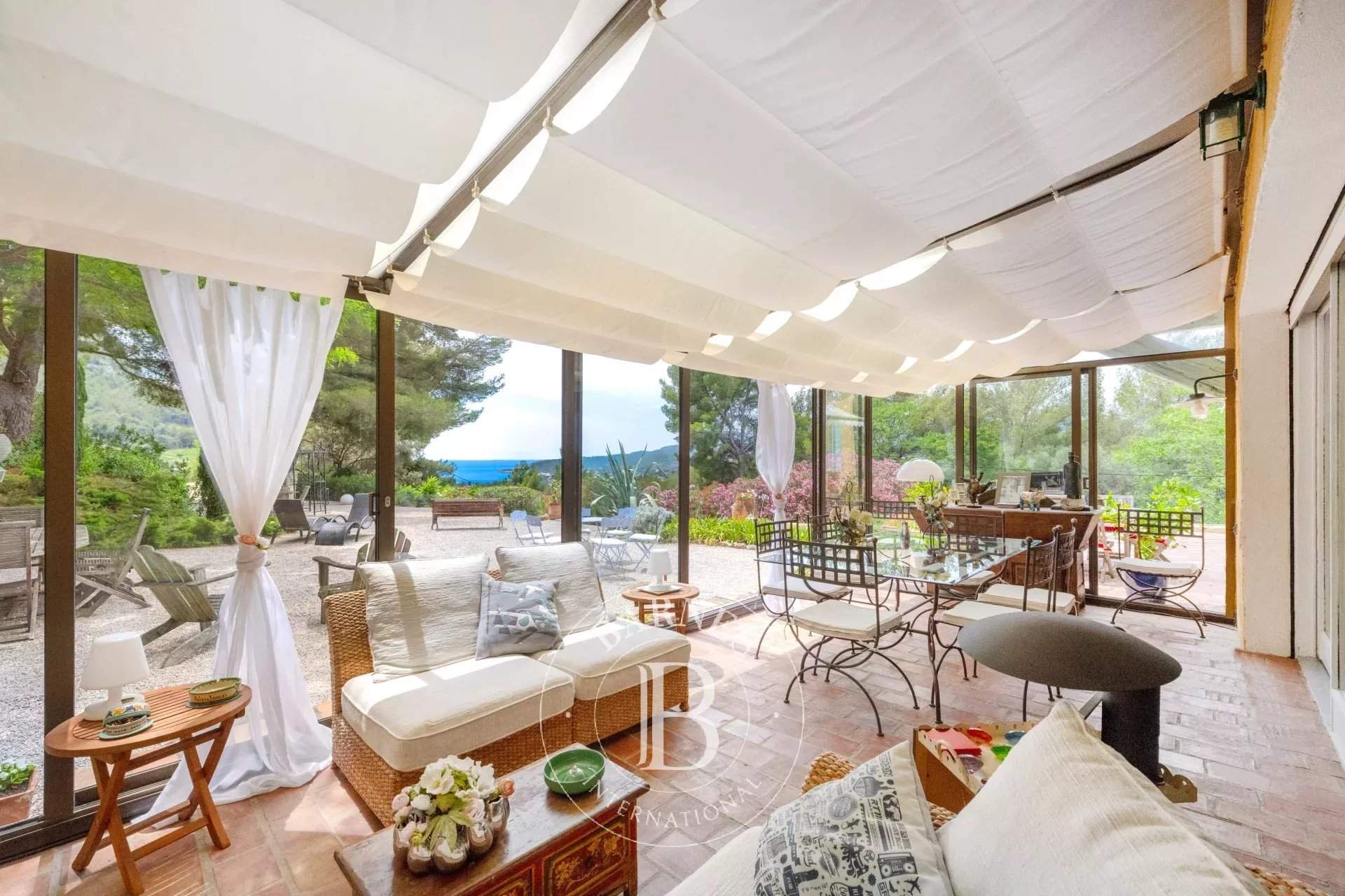 Cassis  - Property 4 Bedrooms - picture 6