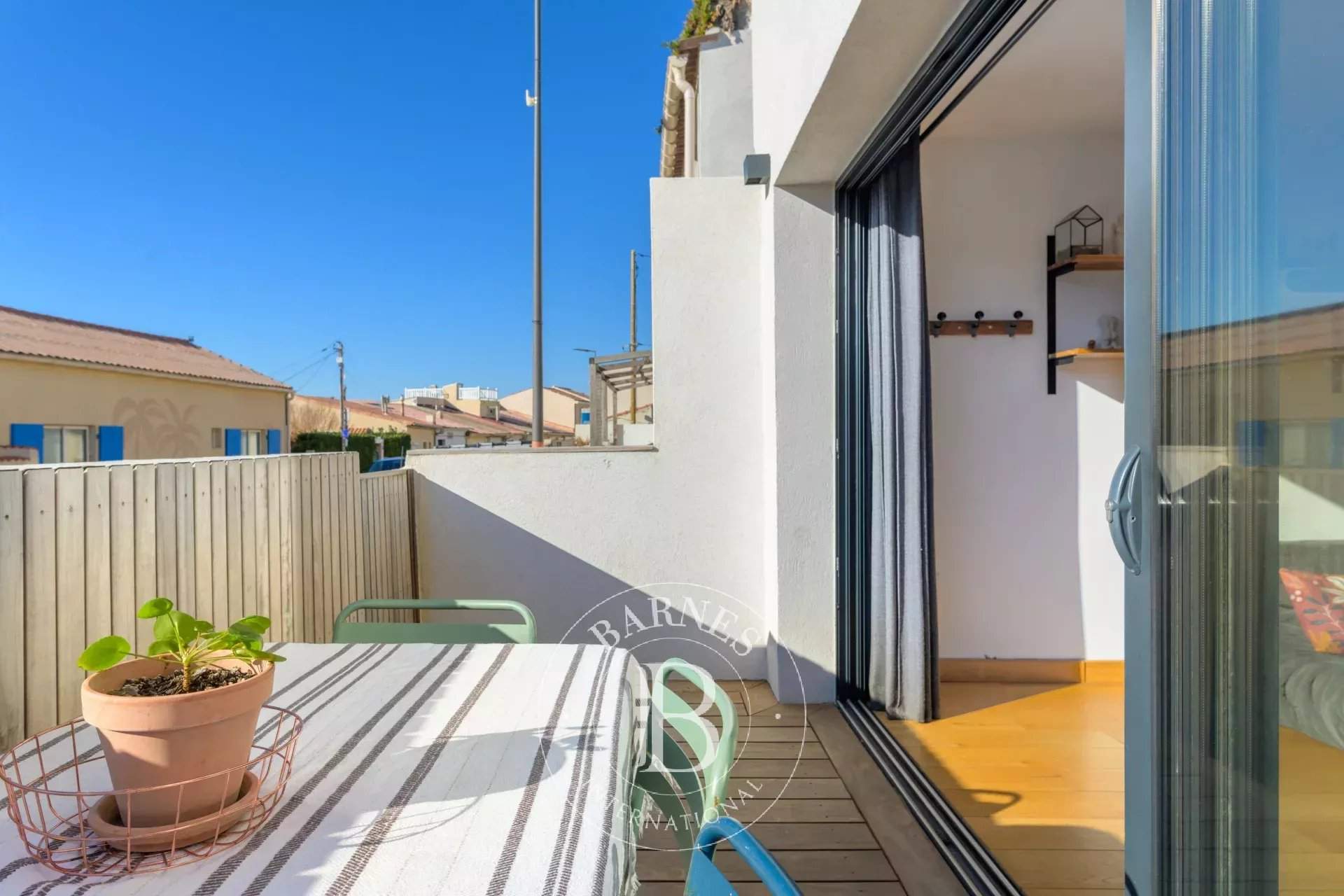 Marseille  - House 3 Bedrooms - picture 3