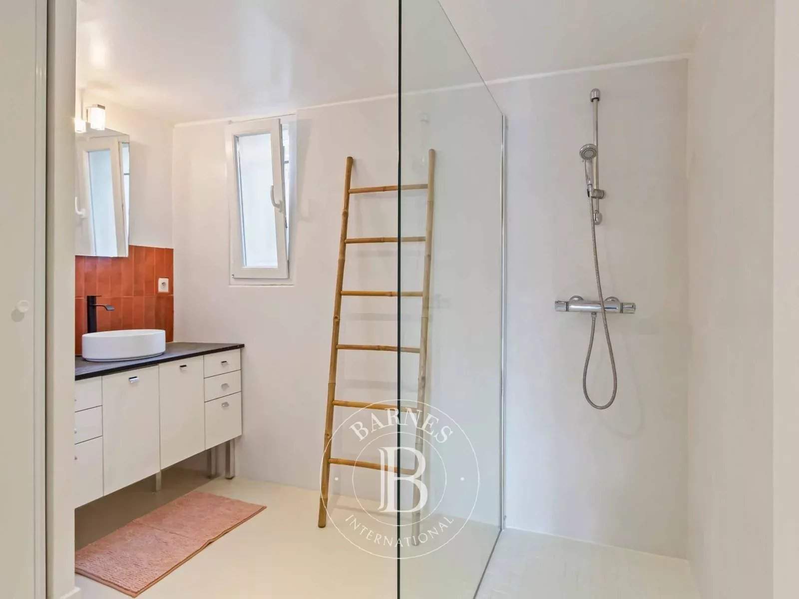 Cassis  - Appartement 4 Pi&egrave;ces 3 Chambres - picture 12