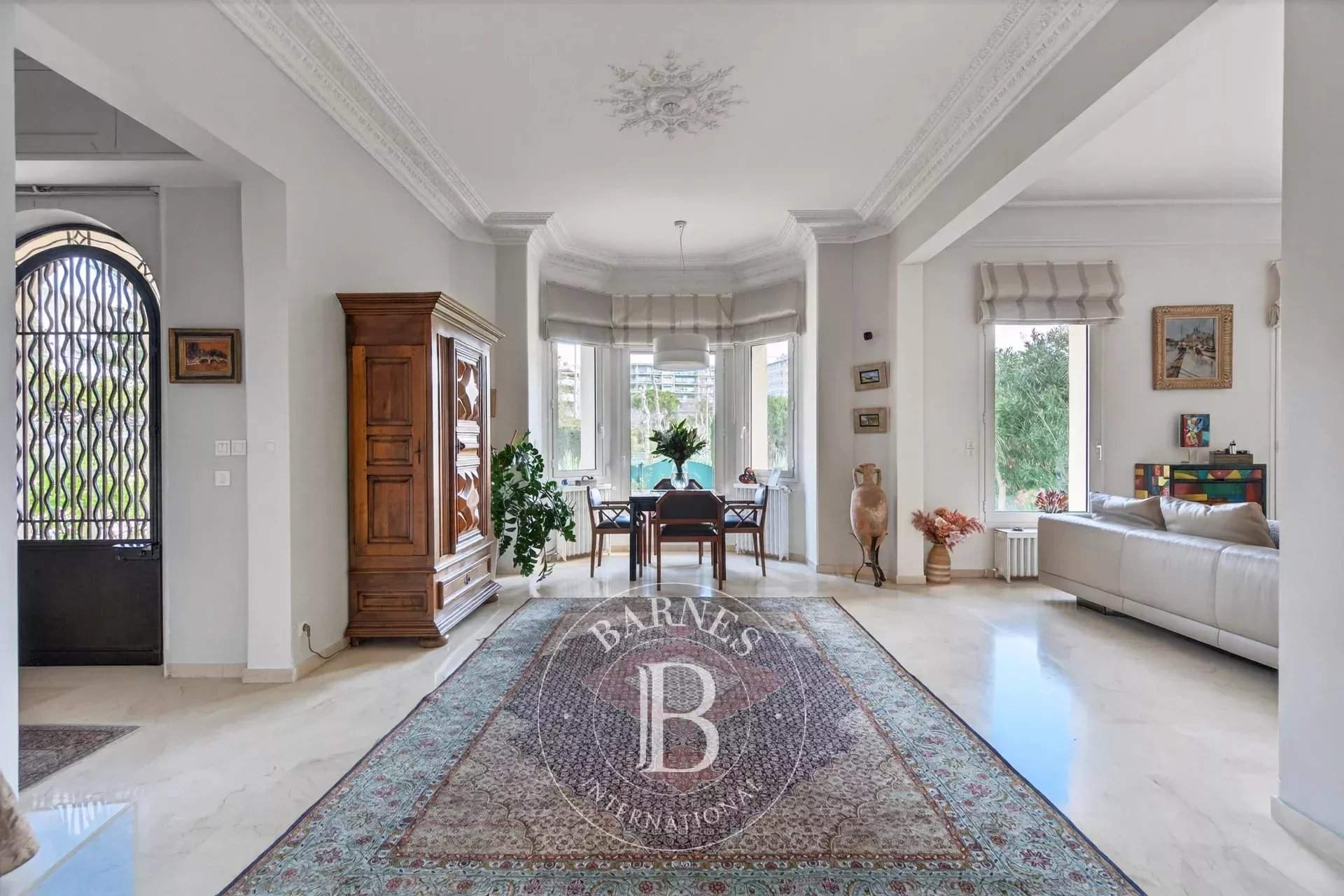 Marseille  - Maison 6 Pi&egrave;ces 4 Chambres - picture 3