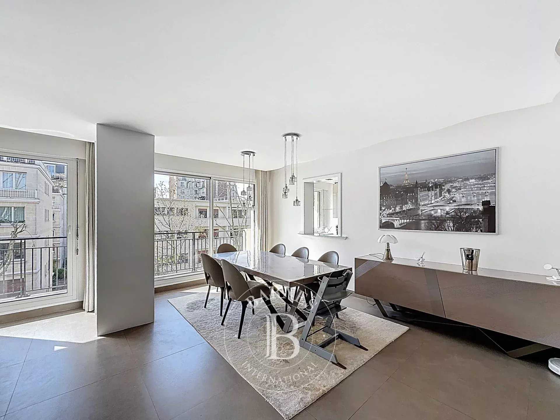 Neuilly-sur-Seine  - Appartement 5 Pi&egrave;ces 3 Chambres