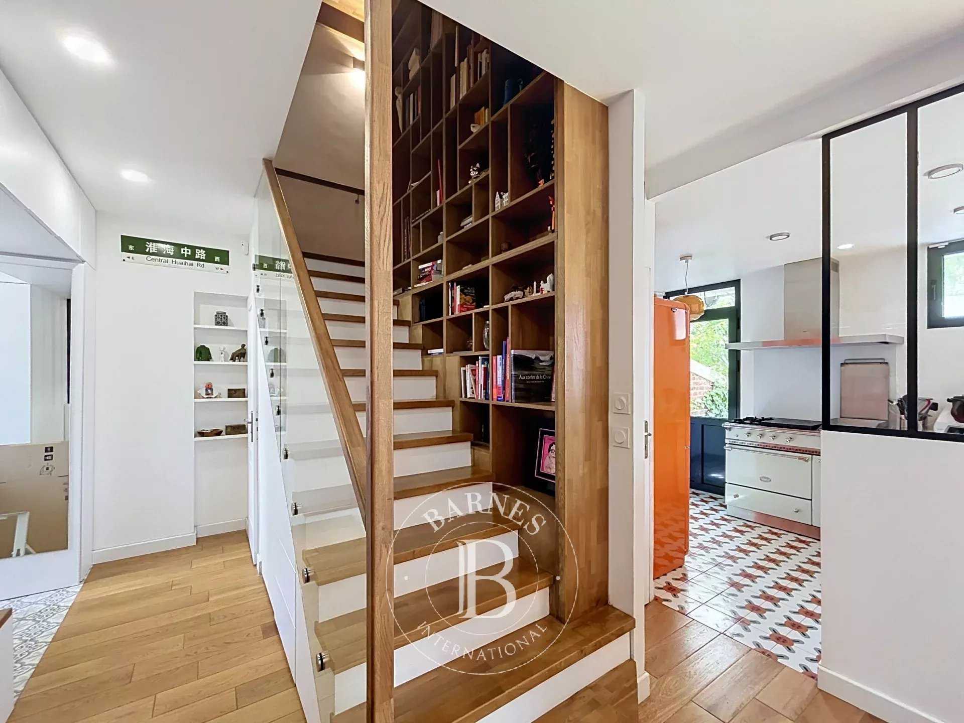 Colombes  - Maison 5 Pi&egrave;ces 4 Chambres