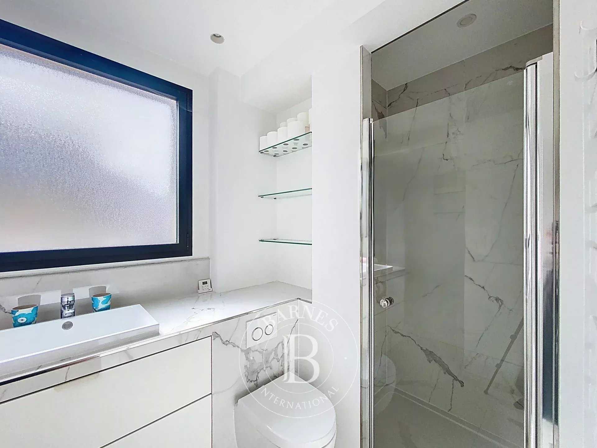 Neuilly-sur-Seine  - Appartement 4 Pi&egrave;ces 4 Chambres