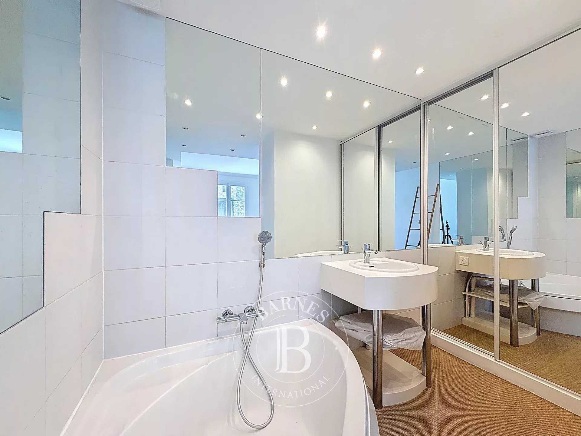 Neuilly-sur-Seine  - Appartement 3 Pièces, 1 Chambre
