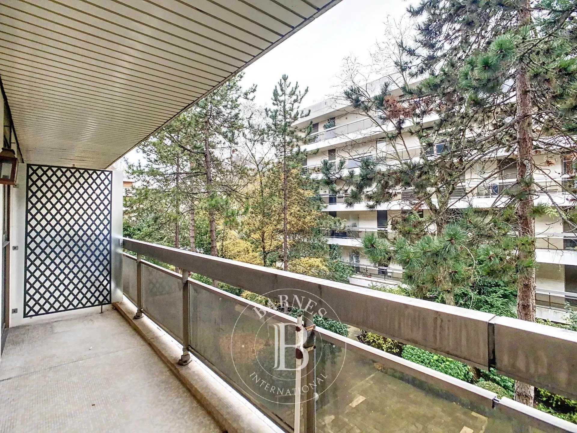 Neuilly-sur-Seine  - Appartement 3 Pi&egrave;ces 2 Chambres