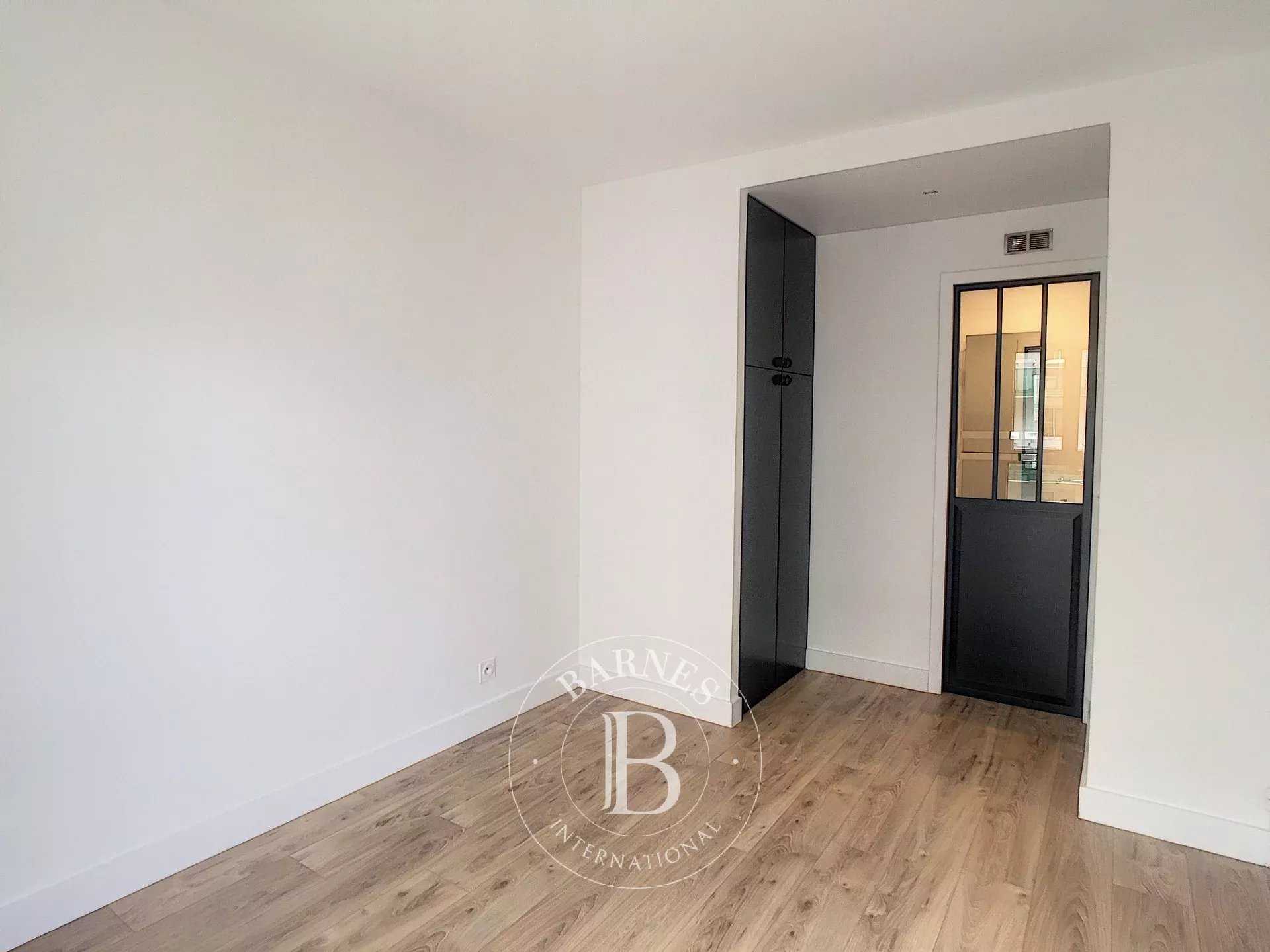 Levallois-Perret  - Appartement 2 Pi&egrave;ces, 1 Chambre