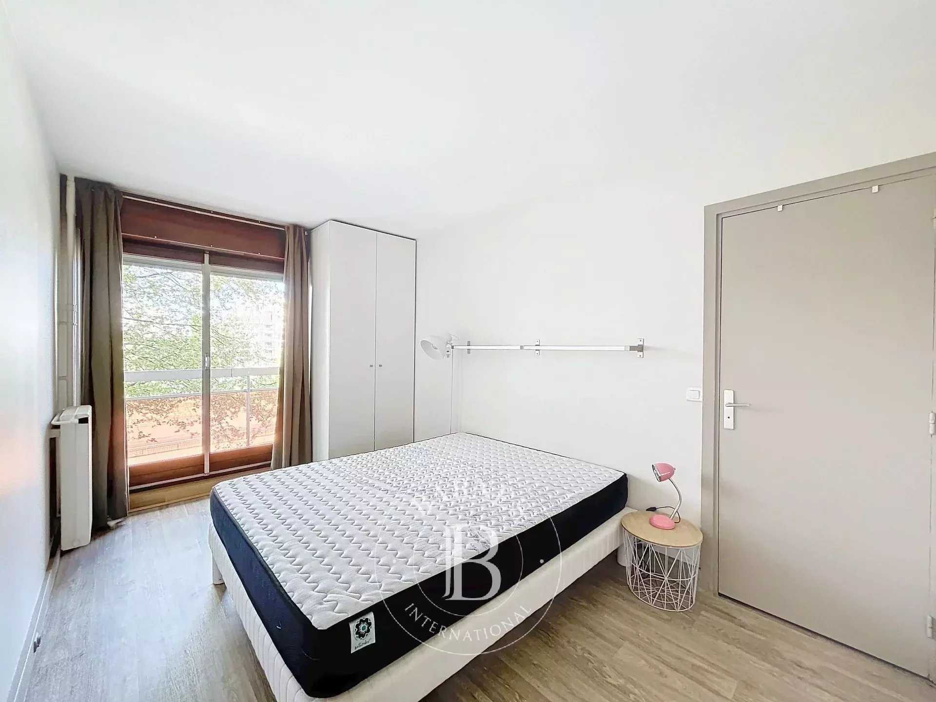 Neuilly-sur-Seine  - Apartment 1 Bedroom