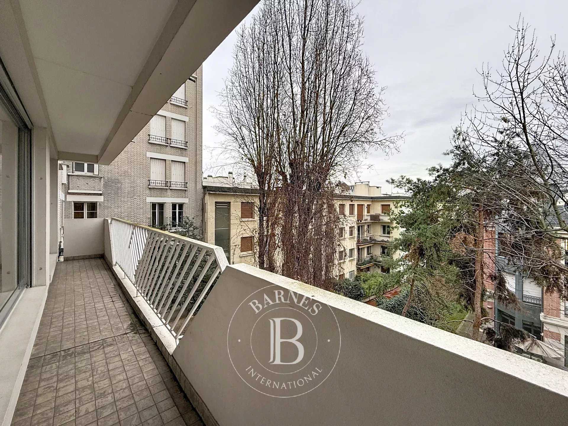 Neuilly-sur-Seine  - Apartment 2 Bedrooms