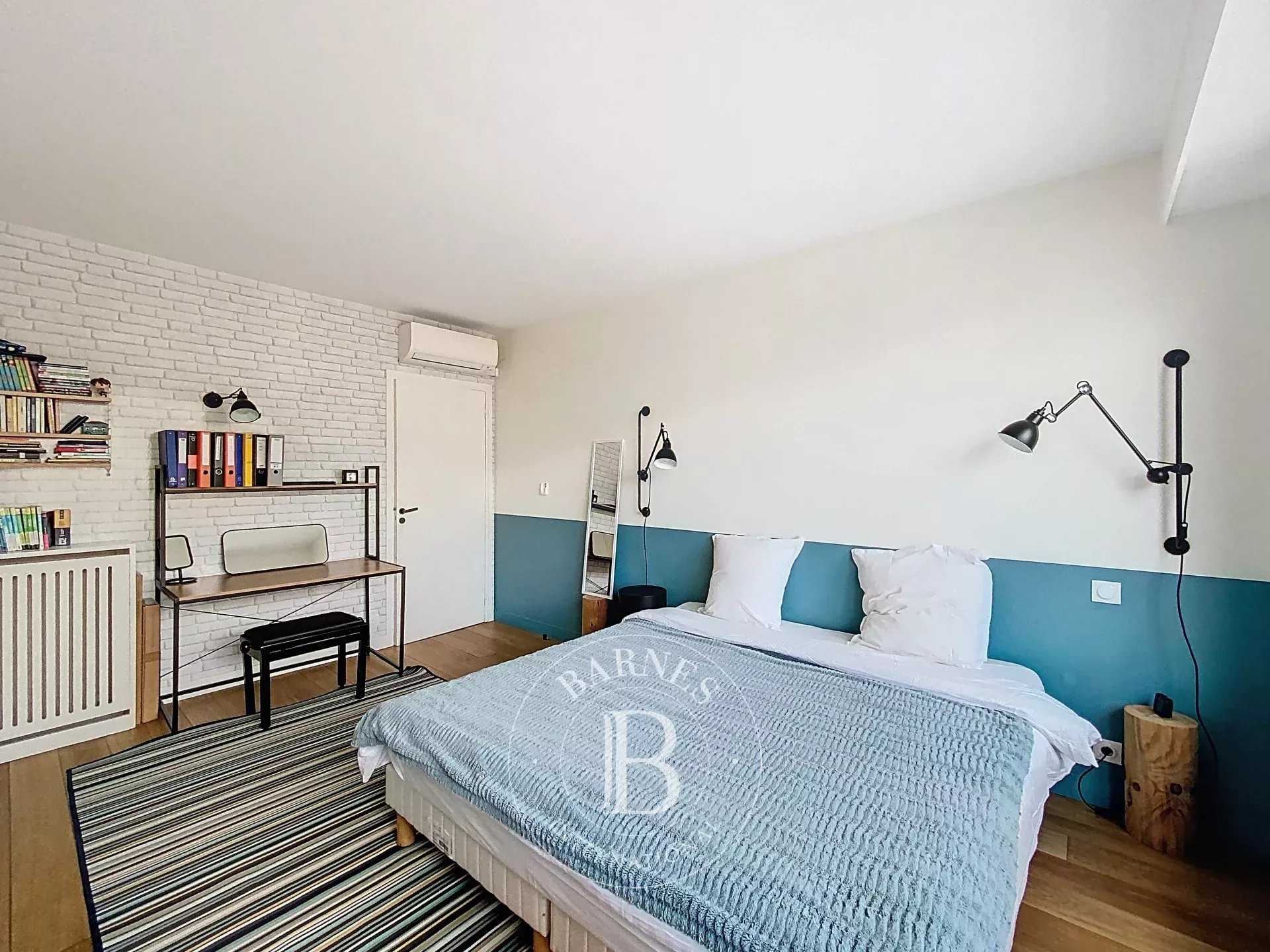 Neuilly-sur-Seine  - Appartement 4 Pi&egrave;ces 4 Chambres