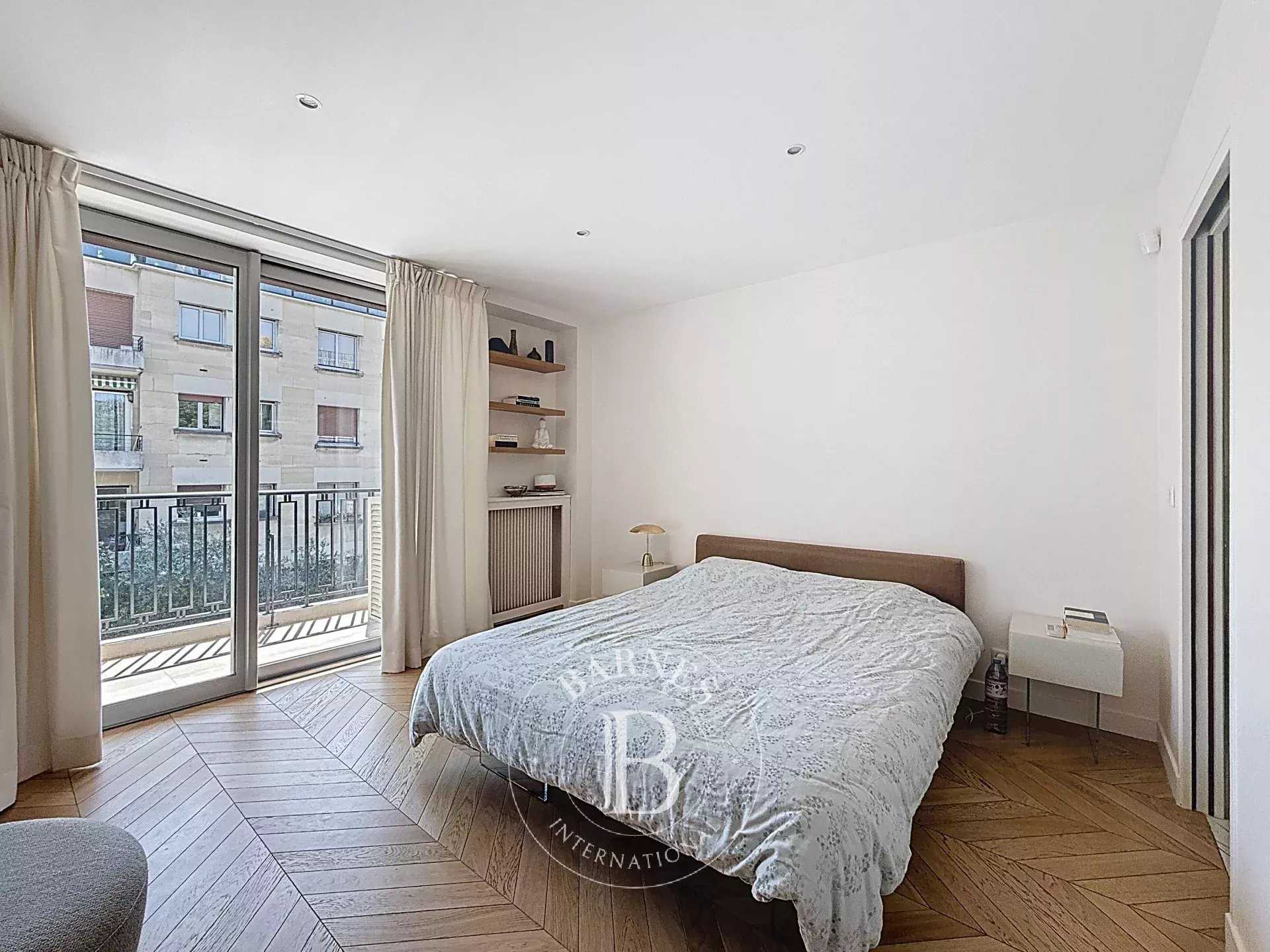 Neuilly-sur-Seine  - Appartement 6 Pièces 4 Chambres