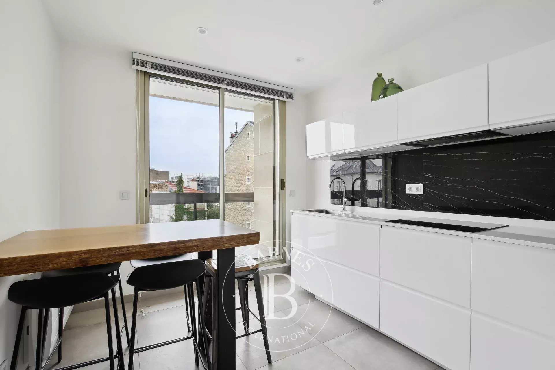 Neuilly-sur-Seine  - Apartment 3 Bedrooms