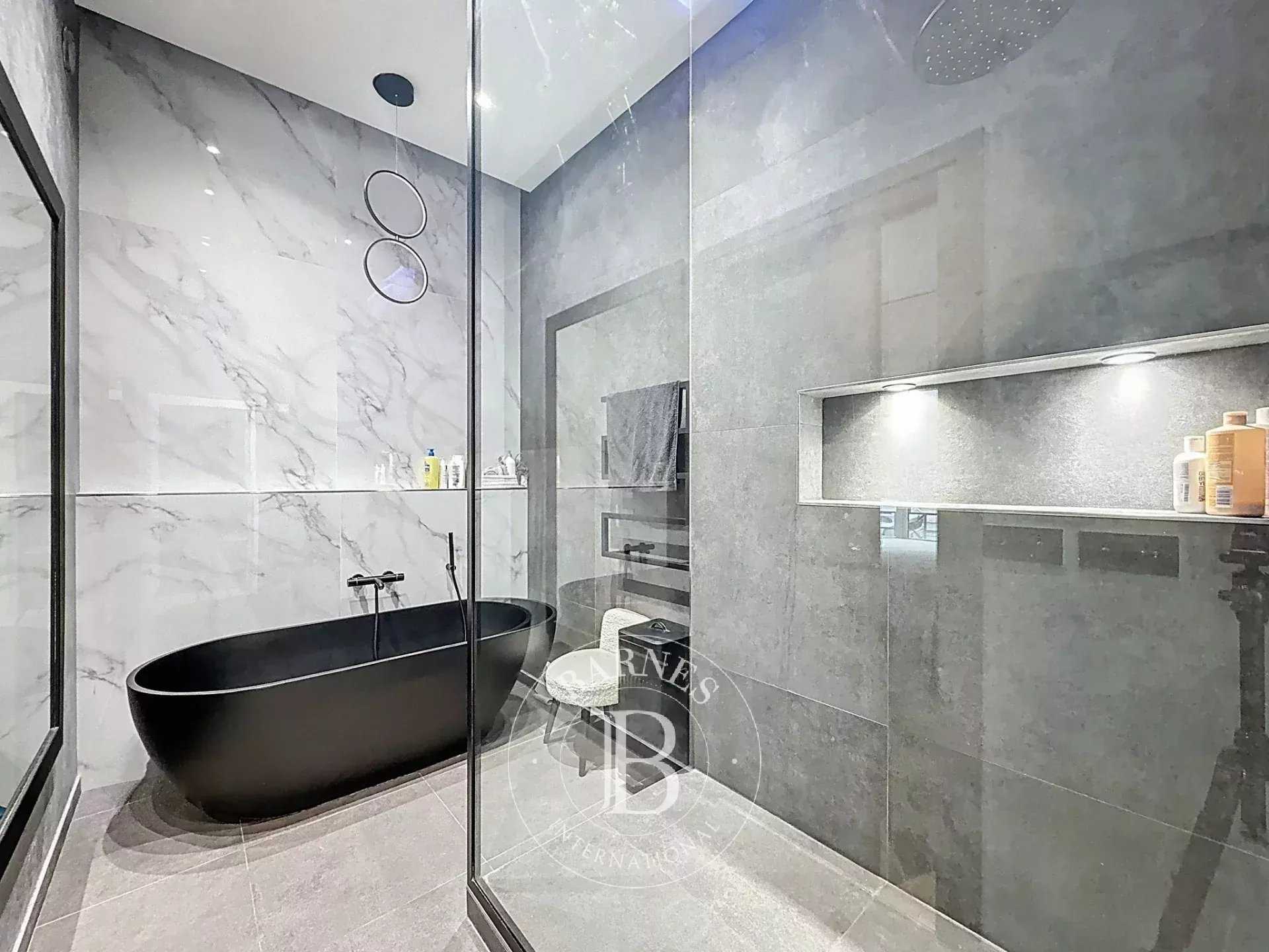 Levallois-Perret  - Piso 3 Cuartos 2 Habitaciones