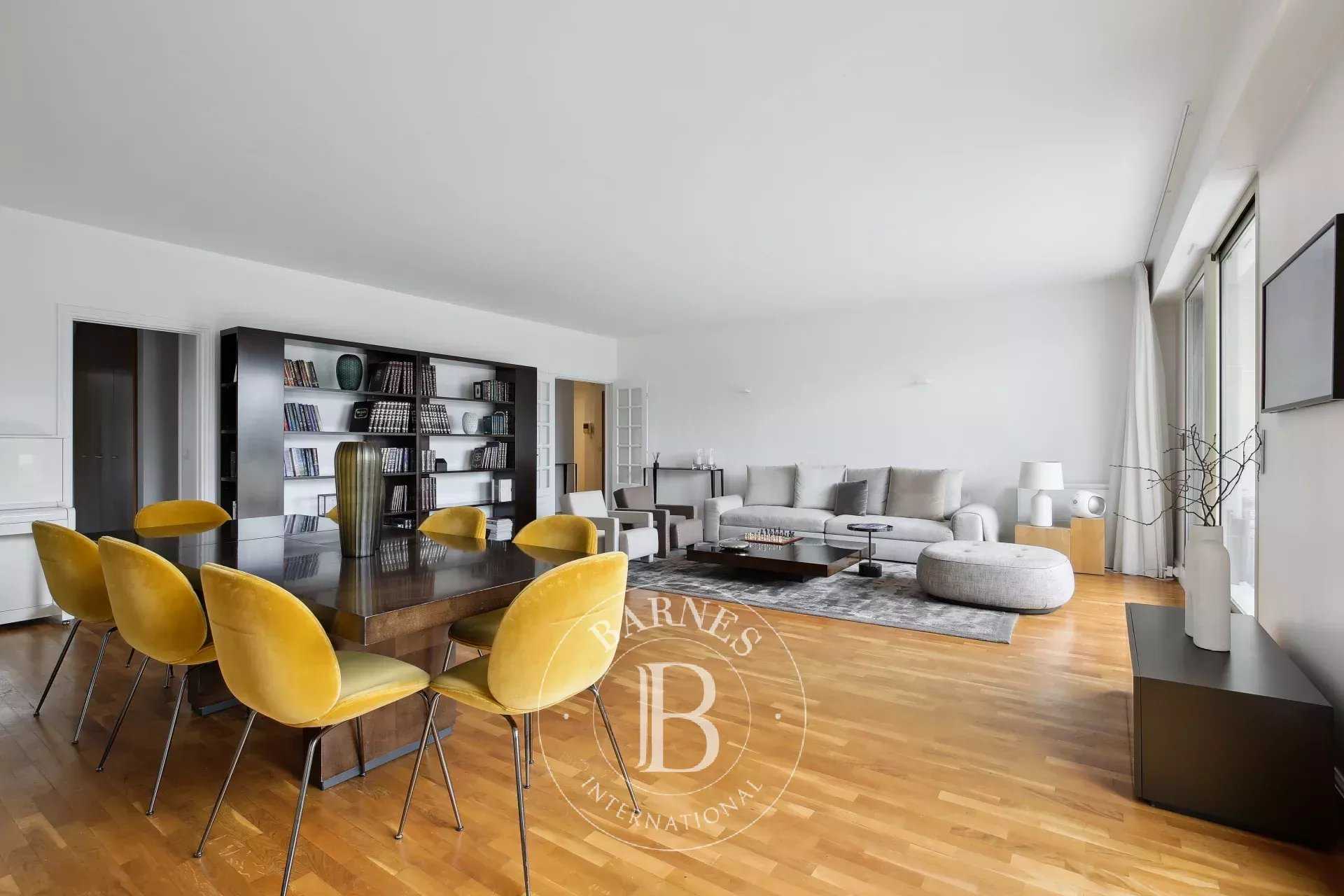Neuilly-sur-Seine  - Apartment 3 Bedrooms