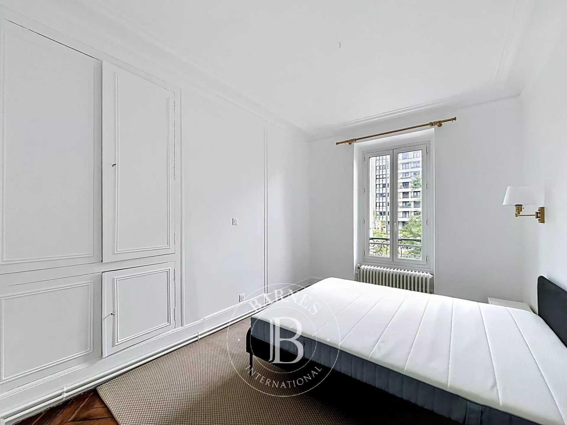 Neuilly-sur-Seine  - Appartement 2 Pi&egrave;ces, 1 Chambre