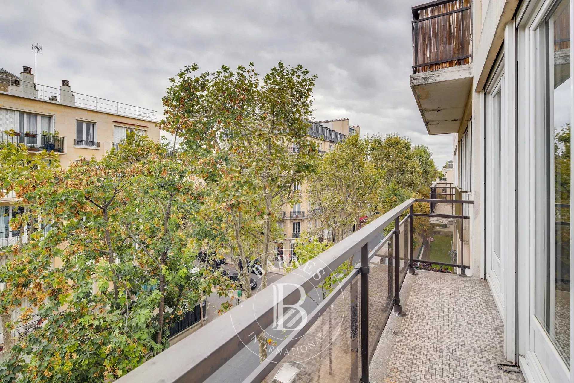 Neuilly-sur-Seine  - Apartment 3 Bedrooms