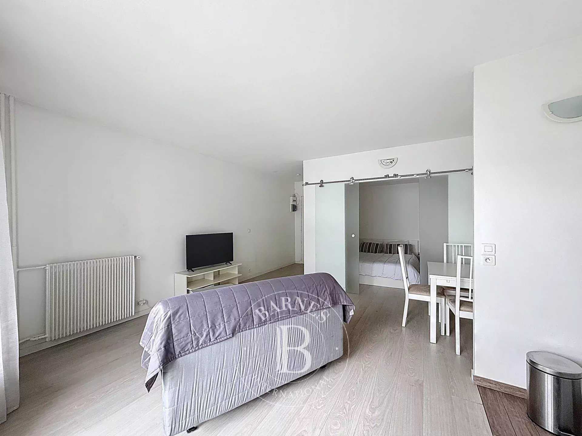 Neuilly-sur-Seine  - Apartment 1 Bedroom